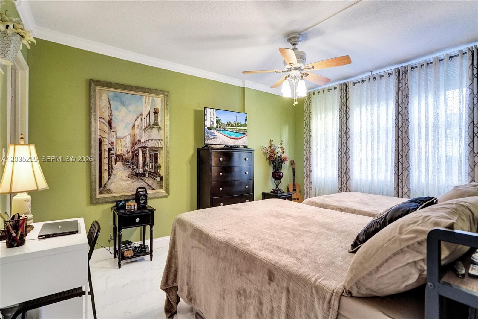 GOLDEN VIEW · #107 in Hallandale Beach - Photo 18