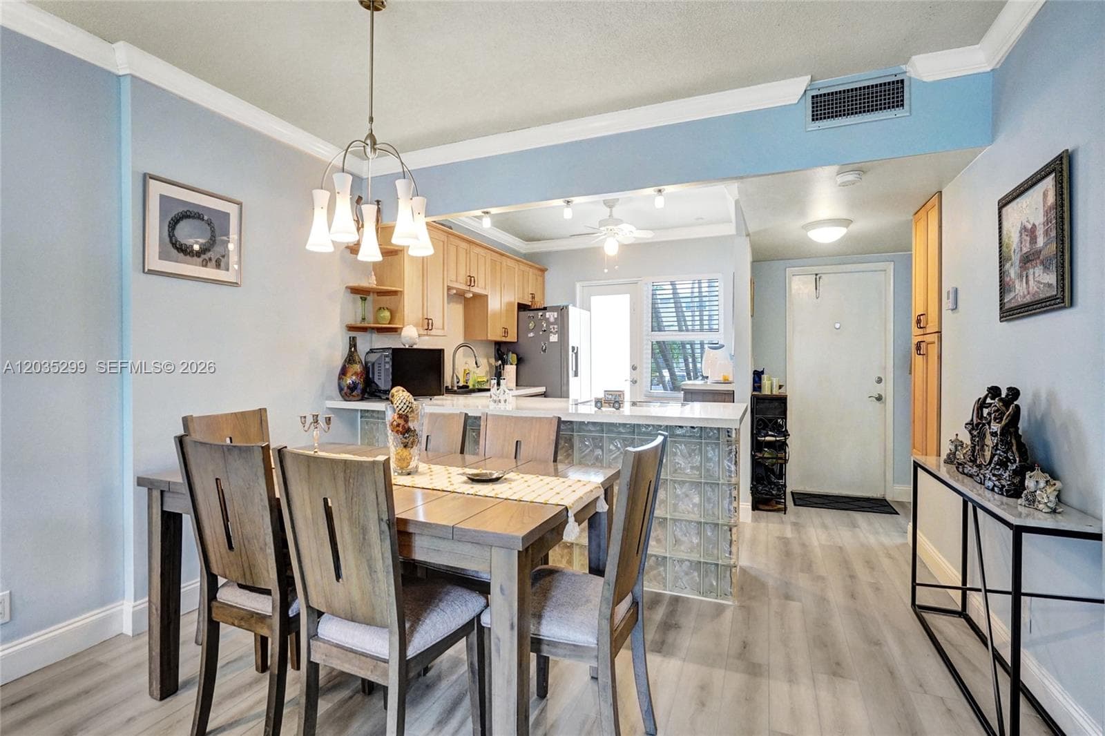 GOLDEN VIEW · #107 in Hallandale Beach - Photo 11