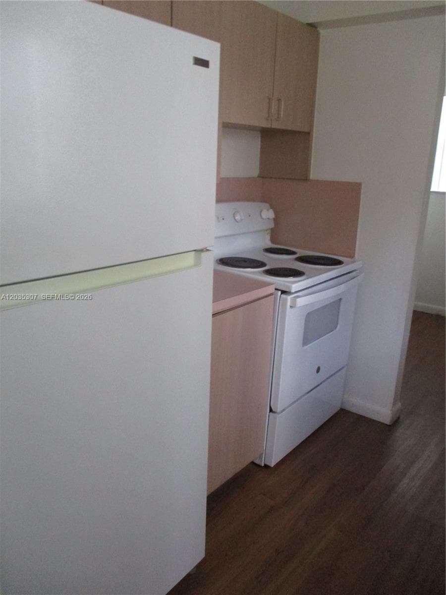 10622 SW 174th Ter #10622 photo 4