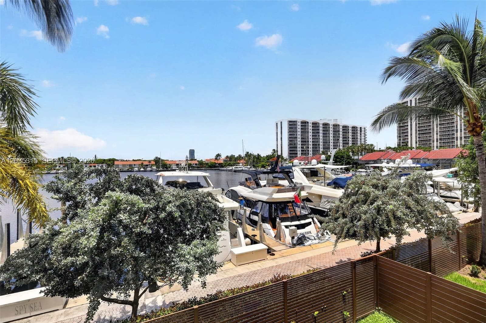 3750 Yacht Club Dr #TH5 photo 32