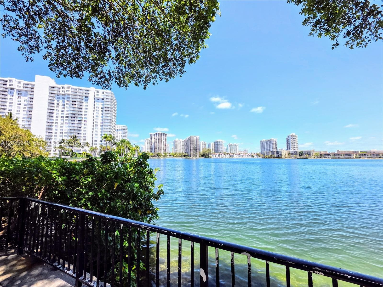 COMMODORE PLAZA CENTURY · #1111 in Aventura - Photo 17