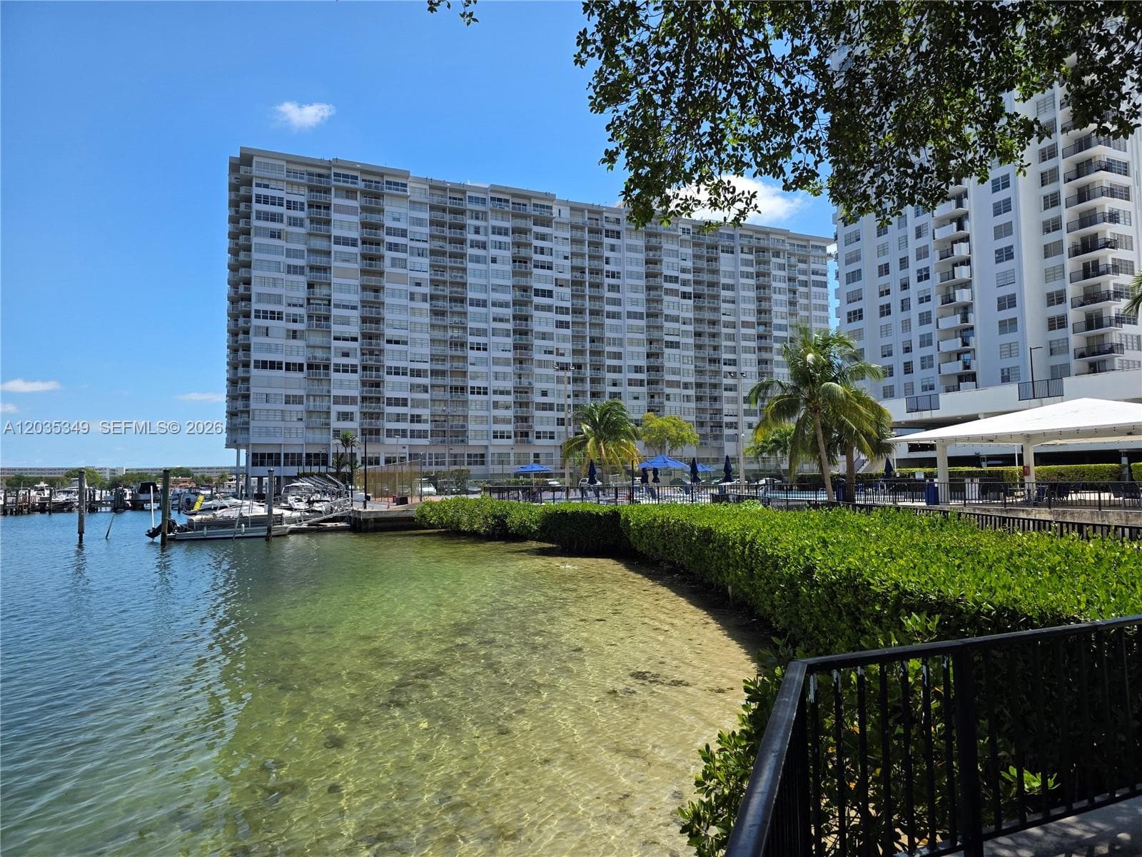 COMMODORE PLAZA CENTURY · #1111 in Aventura - Photo 18