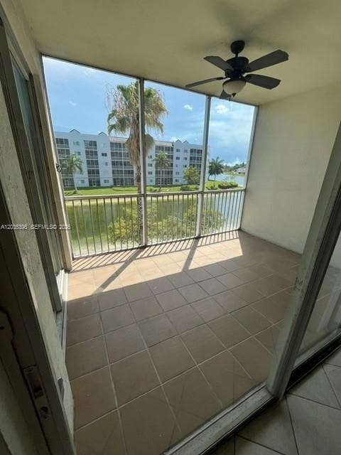 CAPTIVA CONDO D · #305 in Doral - Photo 3