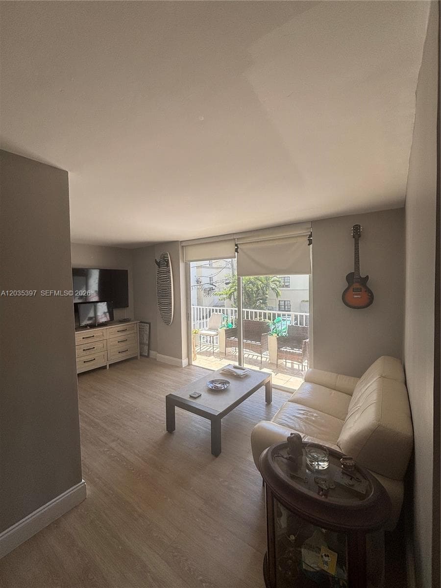 Islander Condominium · #208 in Miami Beach - Photo 3