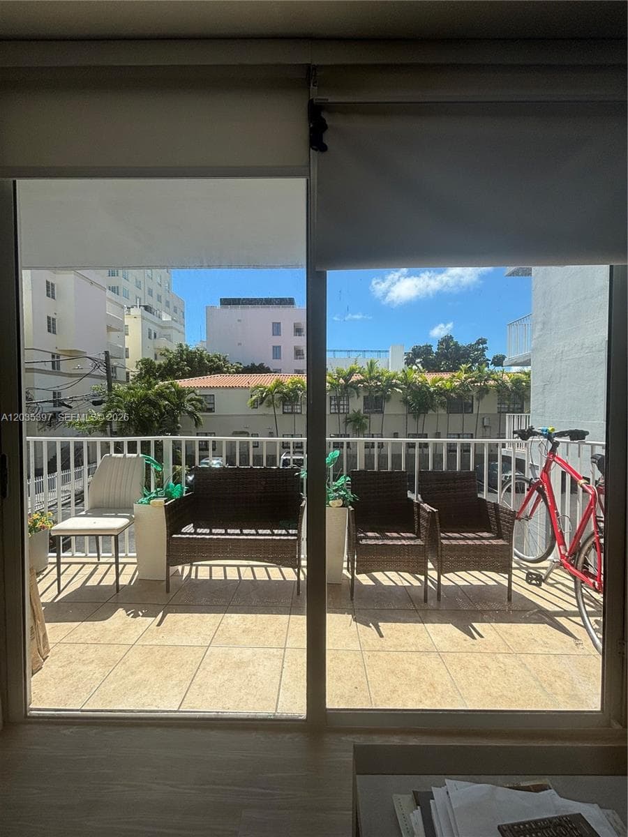 Islander Condominium · #208 in Miami Beach - Photo 15