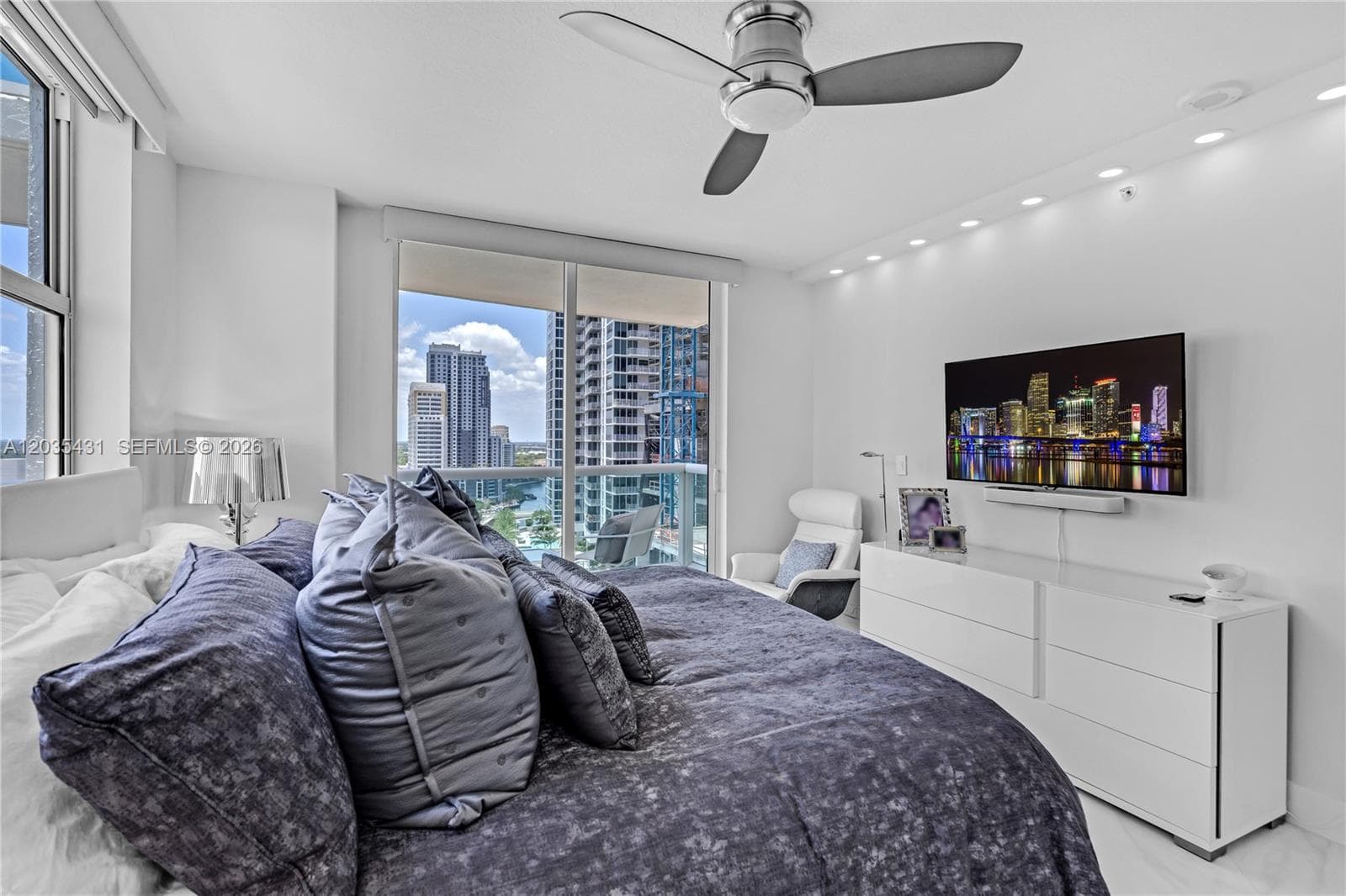 Watergarden · #1904 in Fort Lauderdale - Photo 26