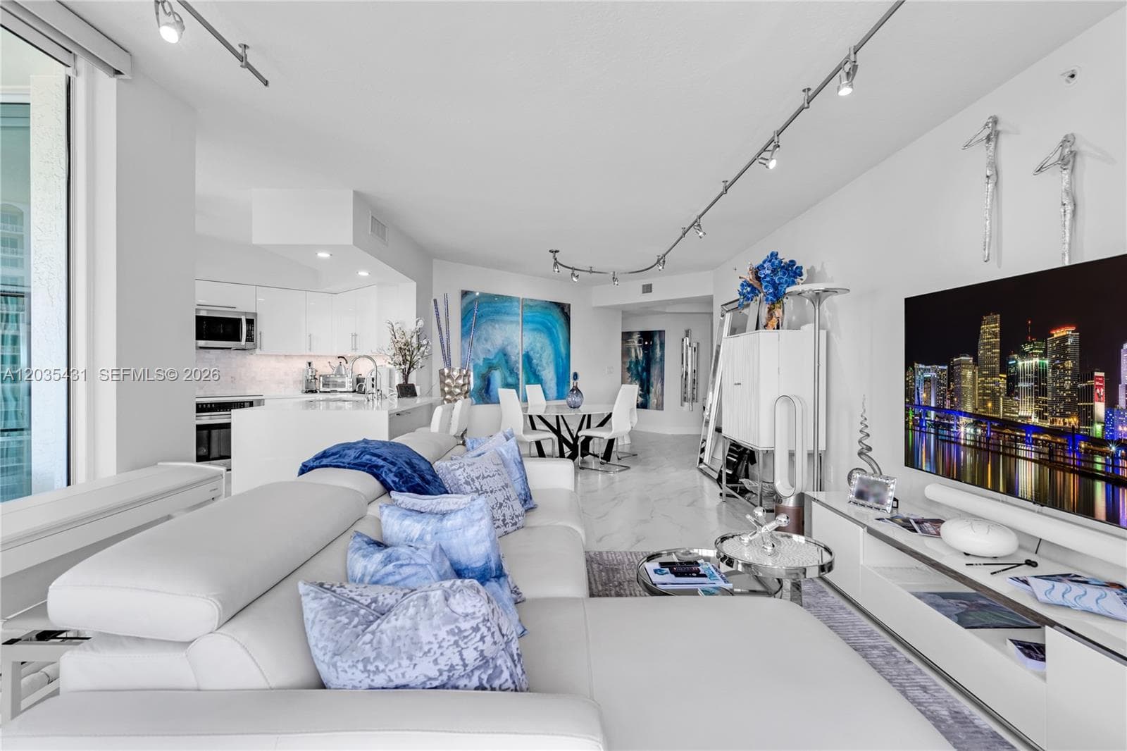 Watergarden · #1904 in Fort Lauderdale - Photo 15