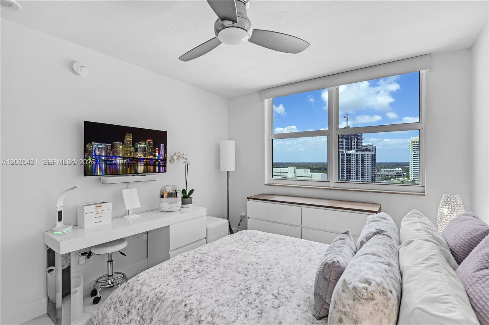 Watergarden · #1904 in Fort Lauderdale - Photo 21