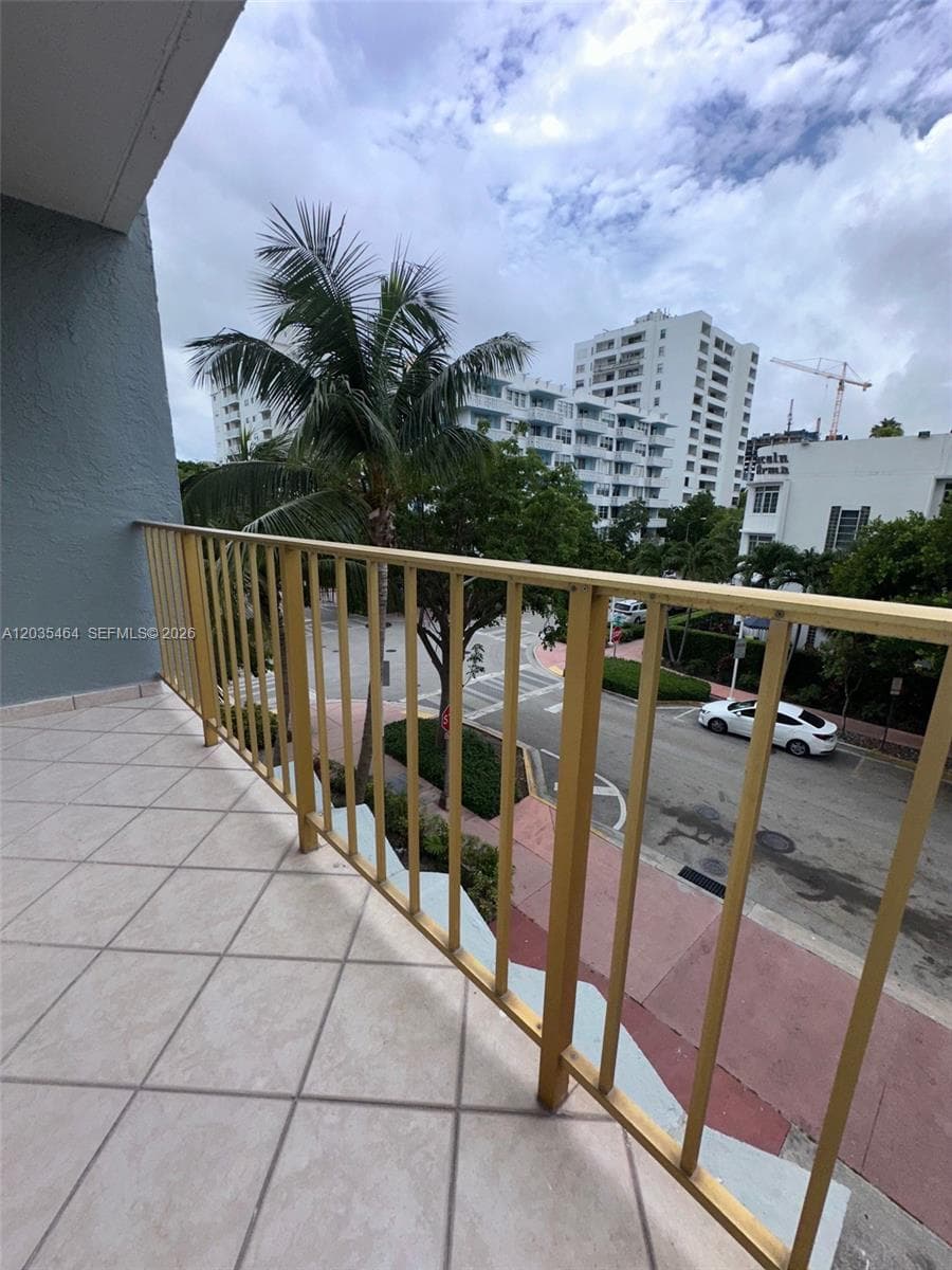 JAMES CENTRAL TOWERS COND · #401 in Miami Beach - Photo 6
