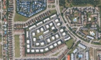 monterey village · #204-29 in Miami - Photo 1