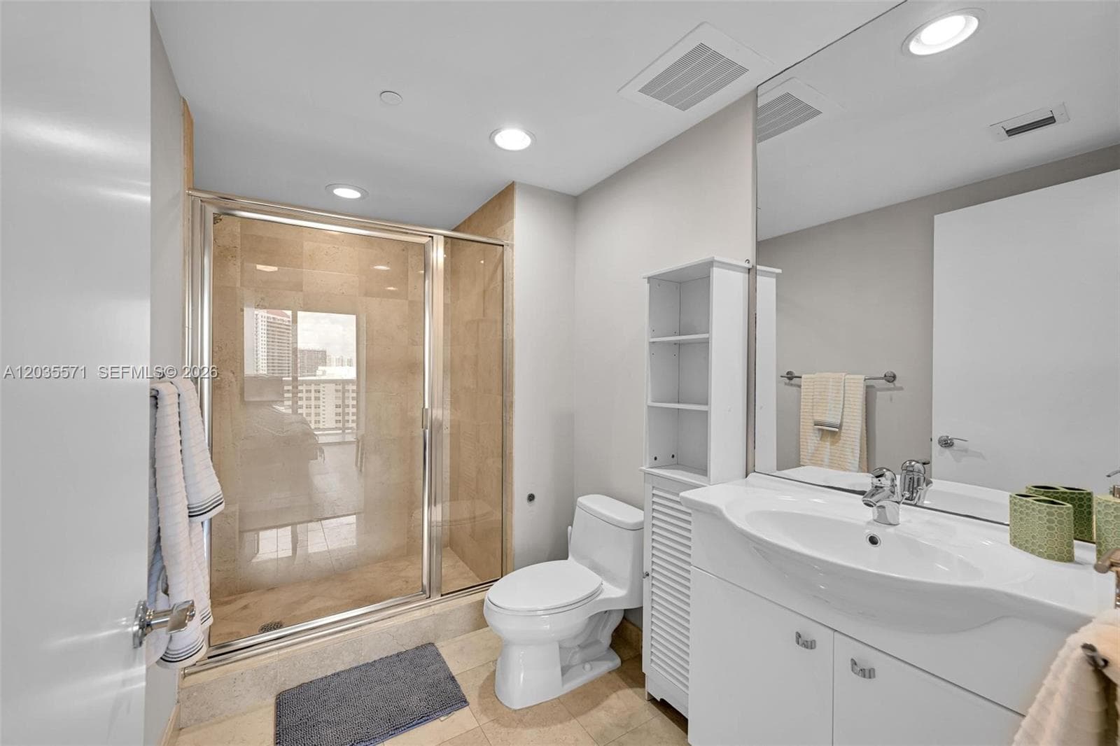 BEACH CLUB CONDO · #1907 in Hallandale Beach - Photo 14