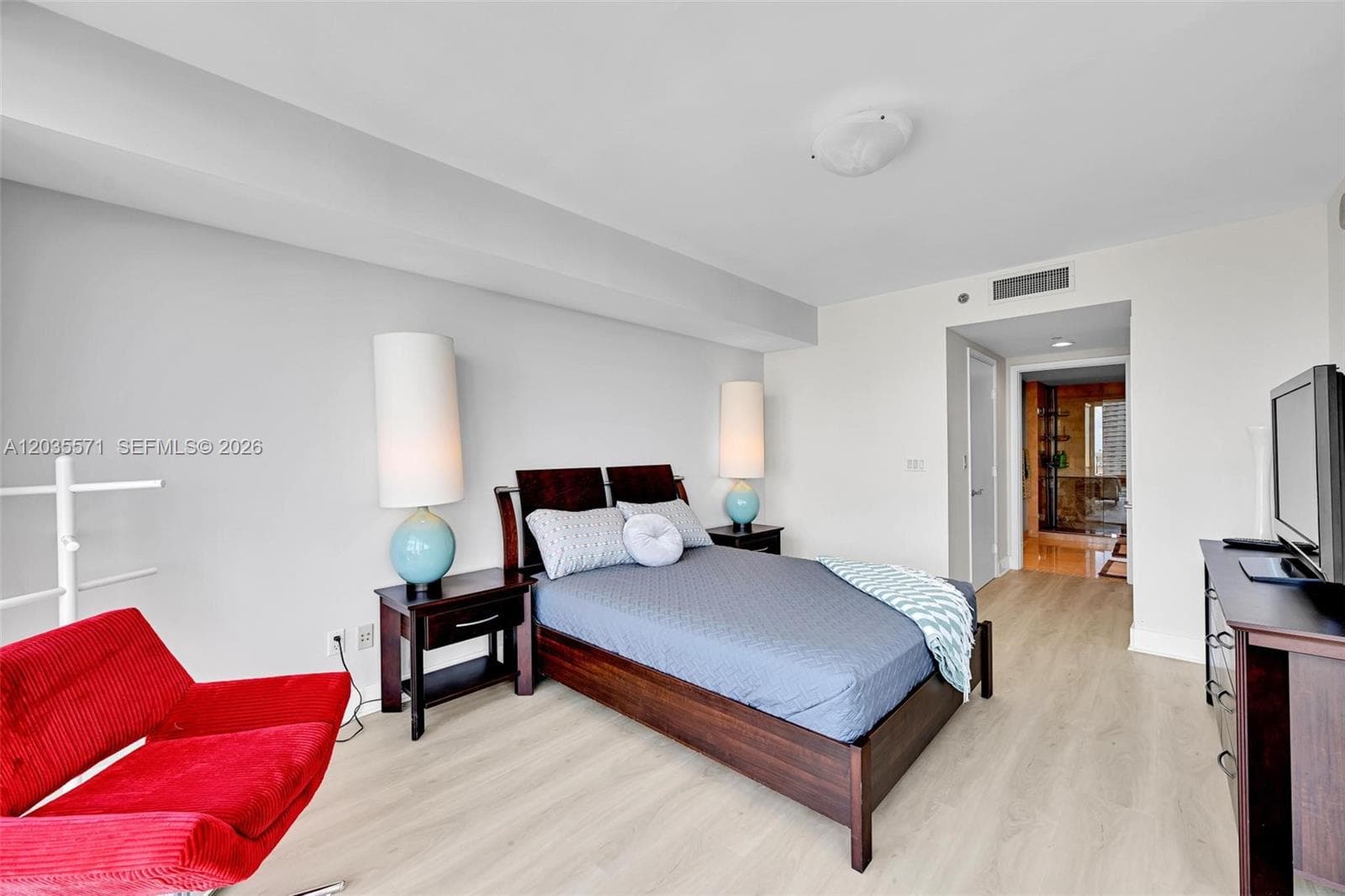 BEACH CLUB CONDO · #1907 in Hallandale Beach - Photo 19
