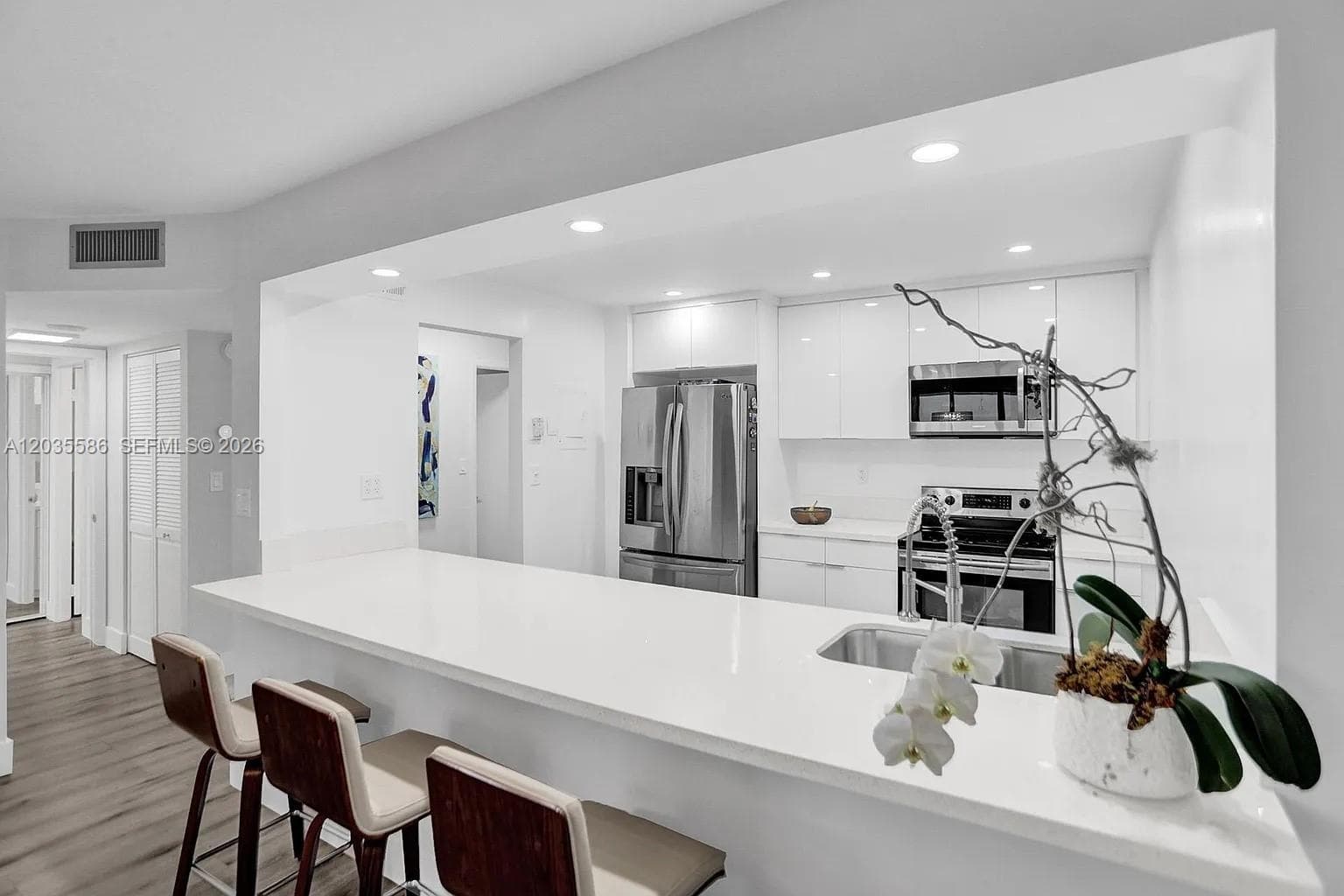 COMMODORE PLAZA CONDO · #1705 in Aventura - Photo 6