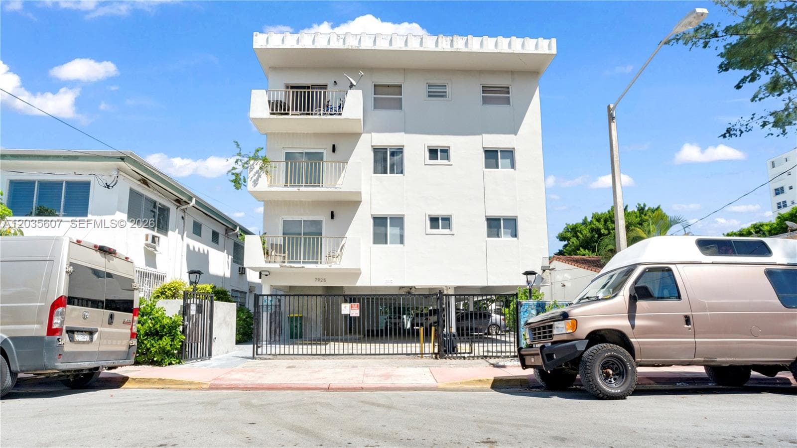 72 Carlyle Miami Beach Residences · #403 in Miami Beach - Photo 26