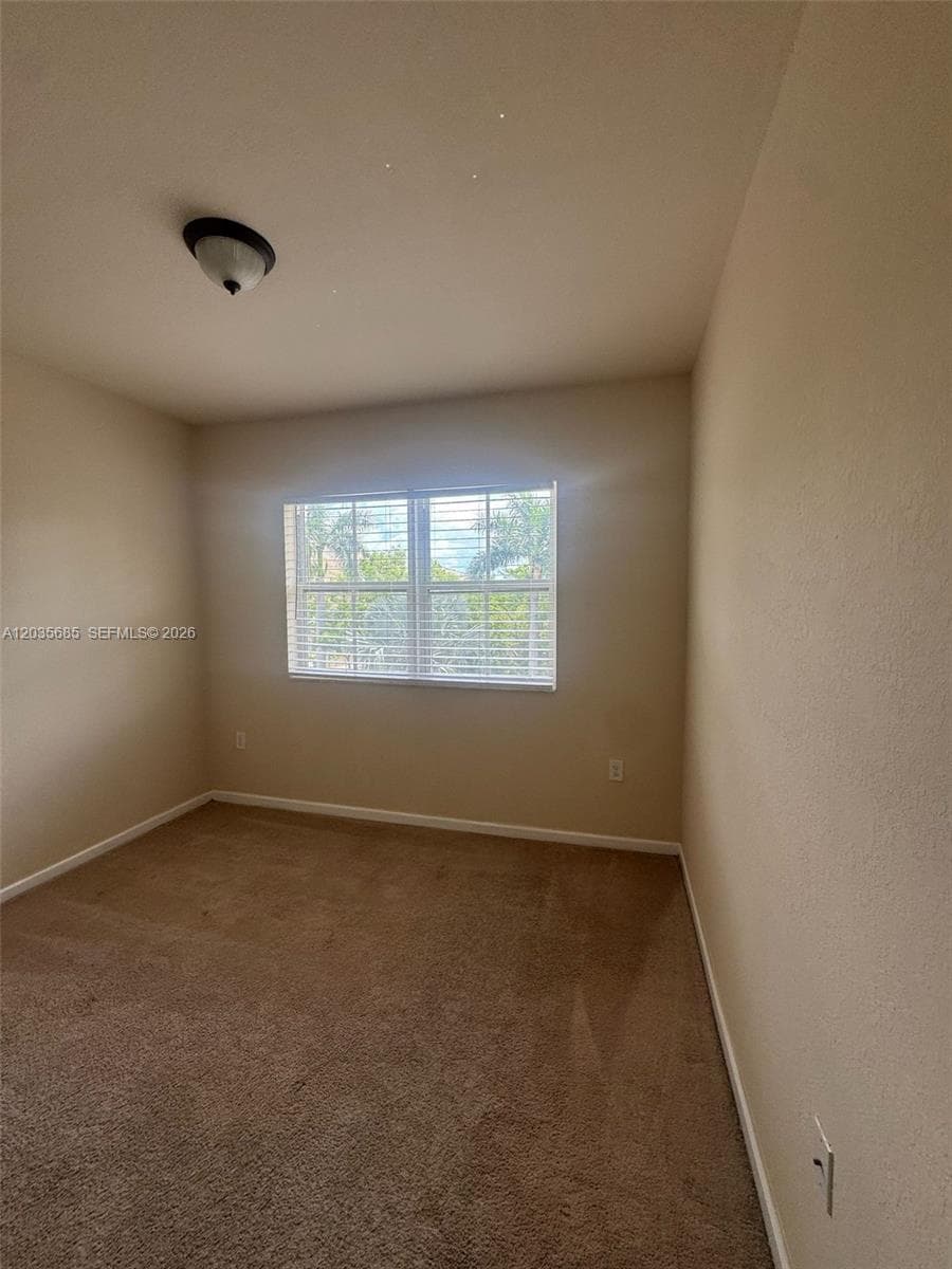 ST MAARTEN AT GRAND BAY · #212 in Doral - Photo 6