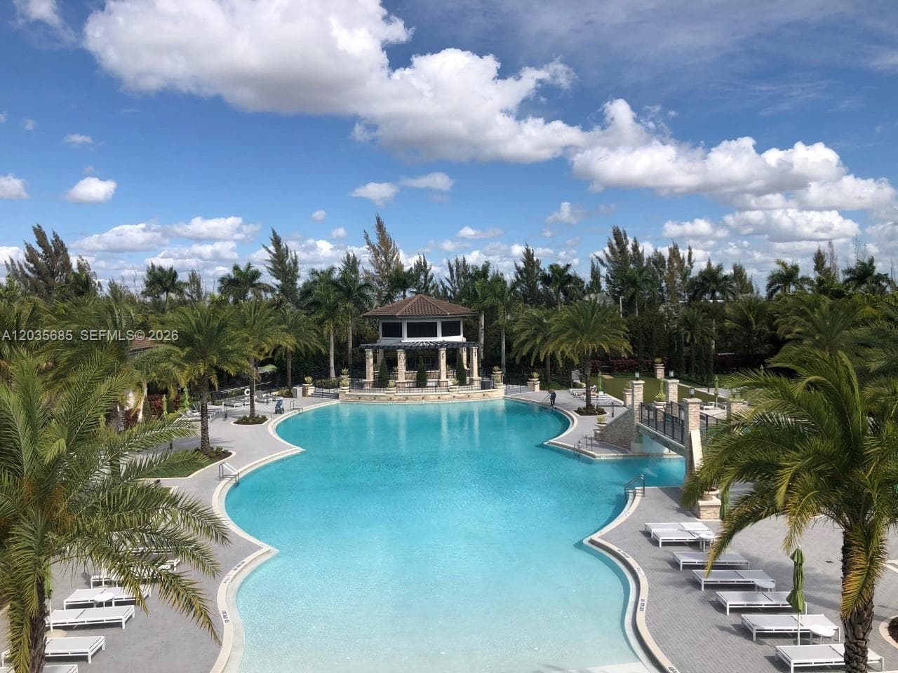ST MAARTEN AT GRAND BAY · #212 in Doral - Photo 18