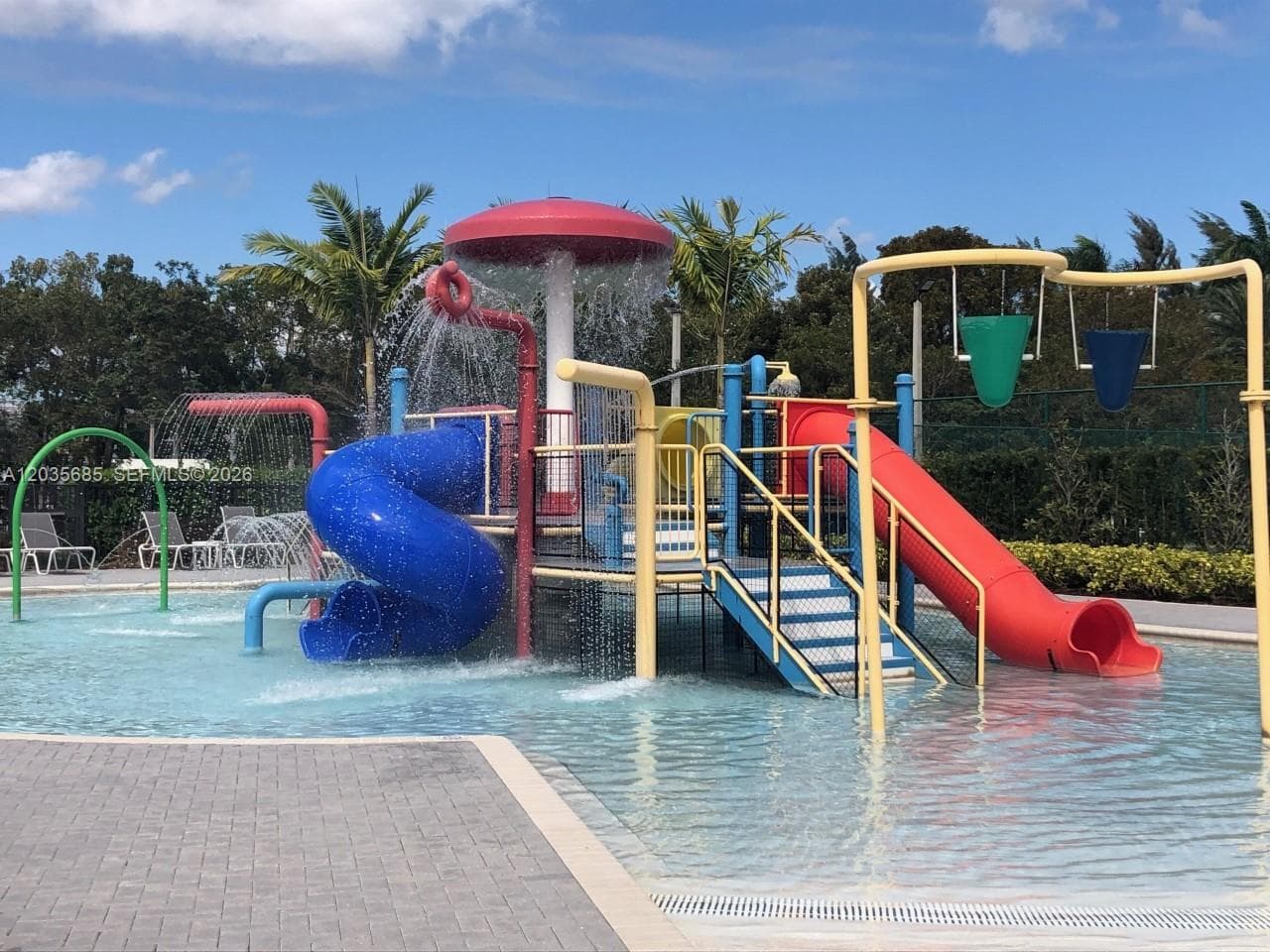 ST MAARTEN AT GRAND BAY · #212 in Doral - Photo 21