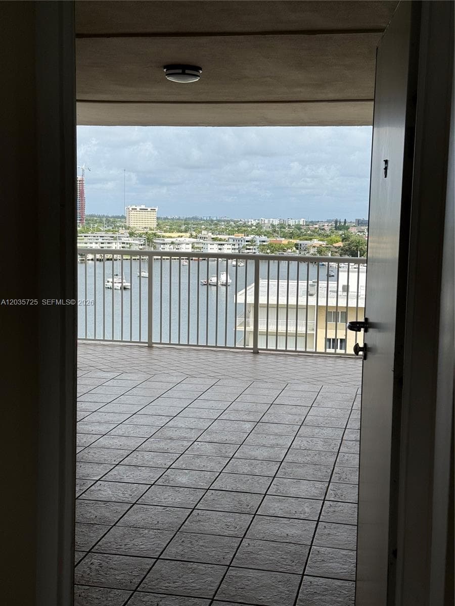 DORSEY ARMS CONDO · #904 in Hallandale Beach - Photo 22