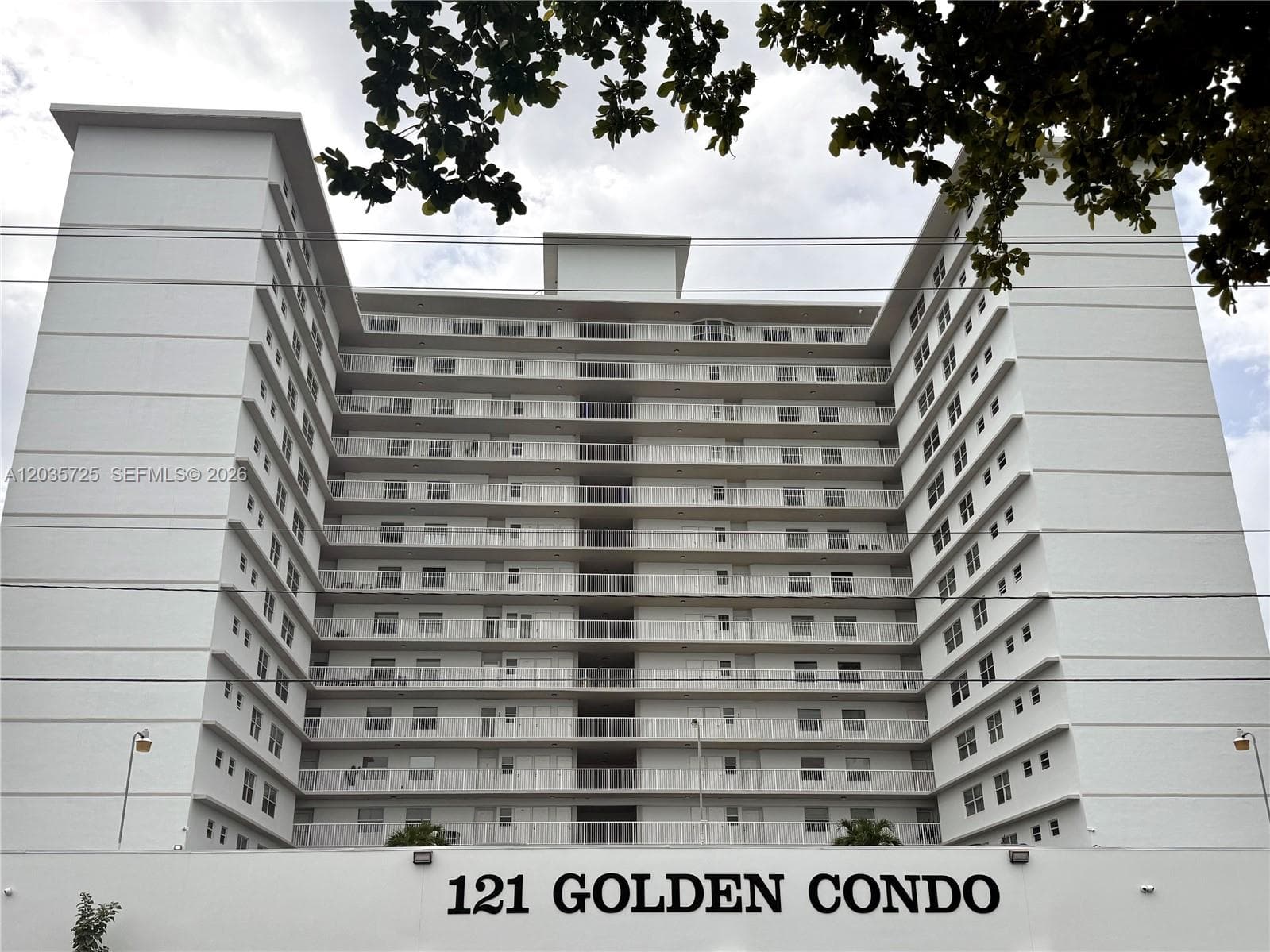 DORSEY ARMS CONDO · #904 in Hallandale Beach - Photo 3