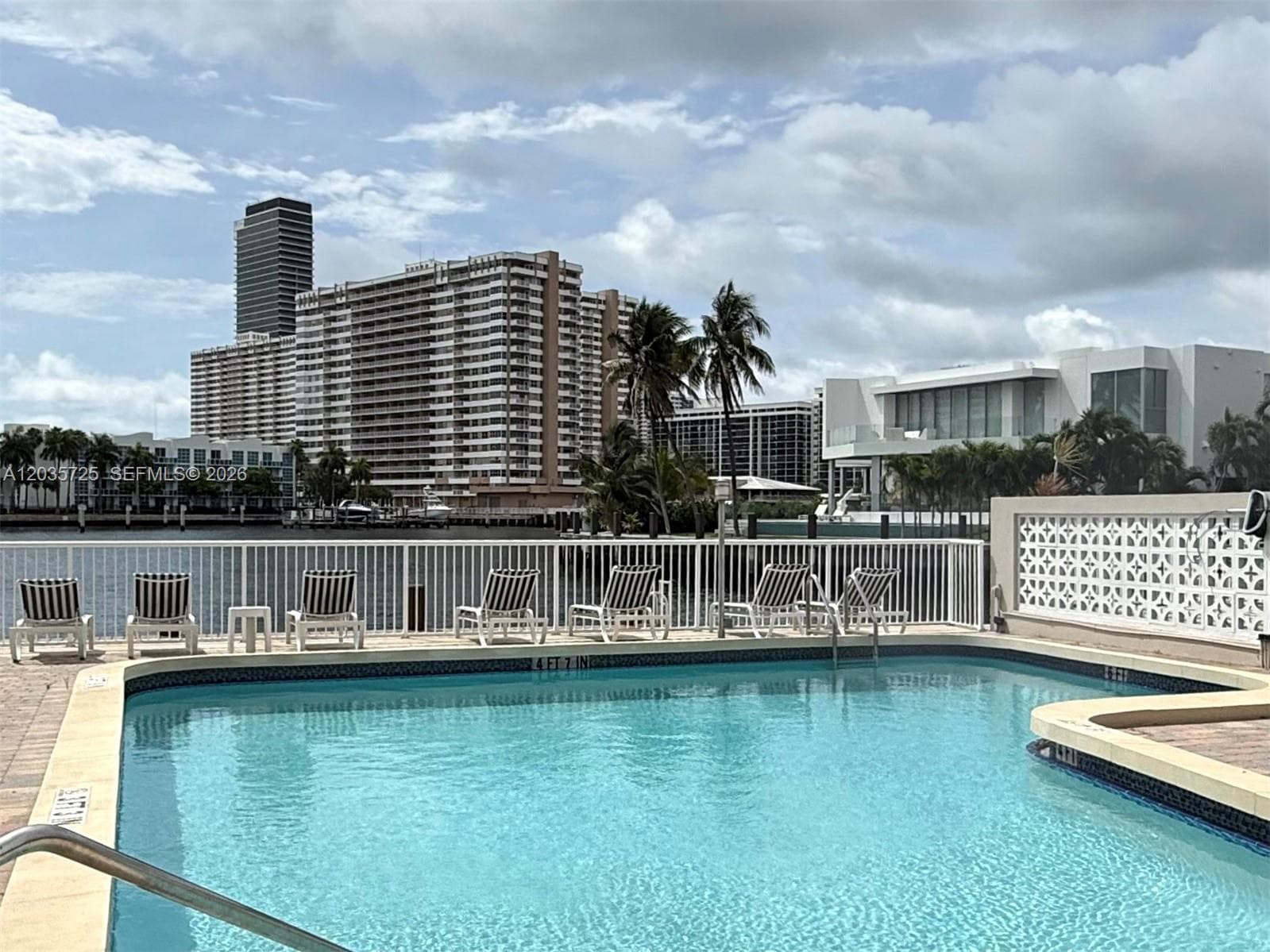DORSEY ARMS CONDO · #904 in Hallandale Beach - Photo 10
