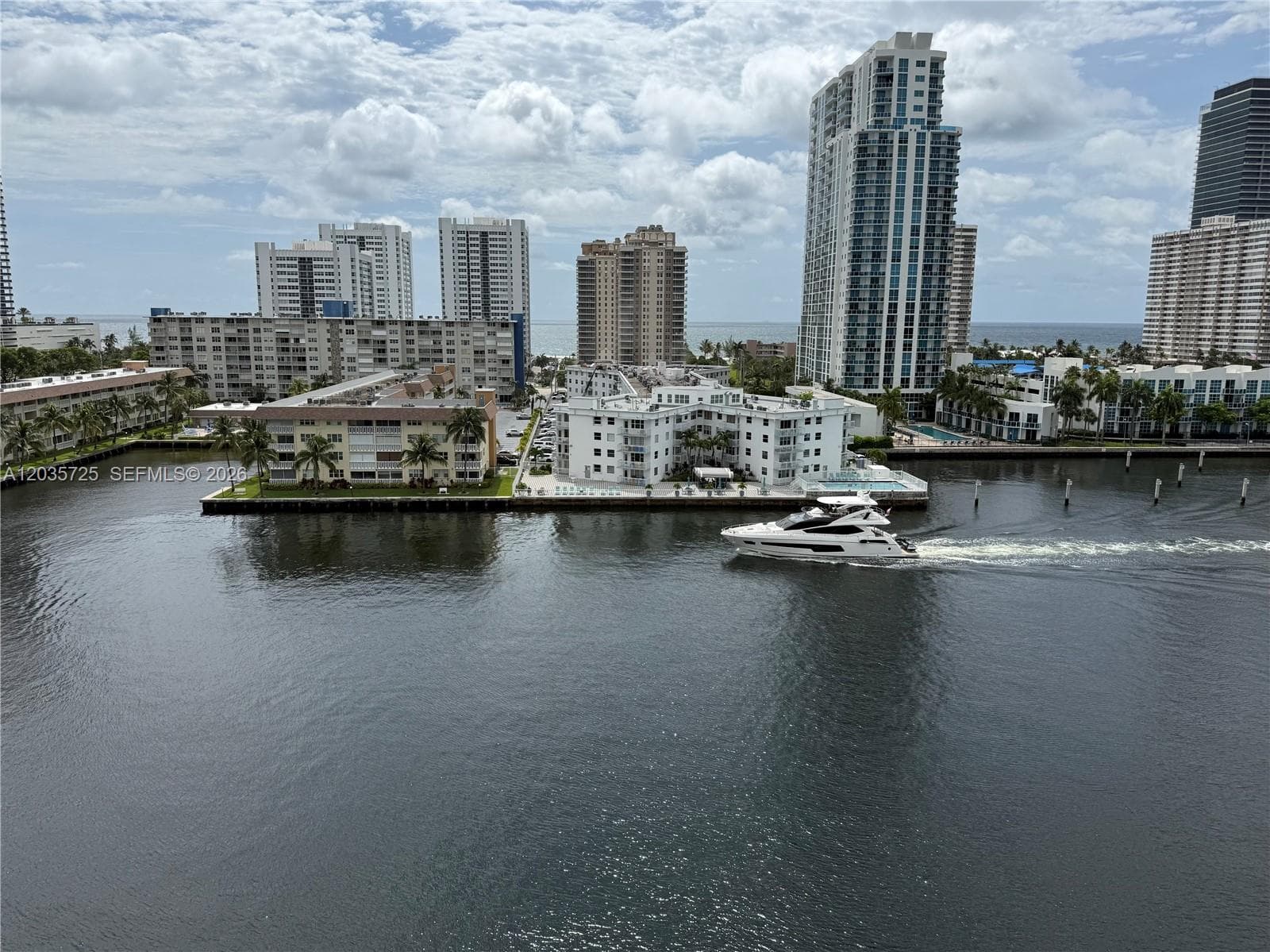 DORSEY ARMS CONDO · #904 in Hallandale Beach - Photo 15