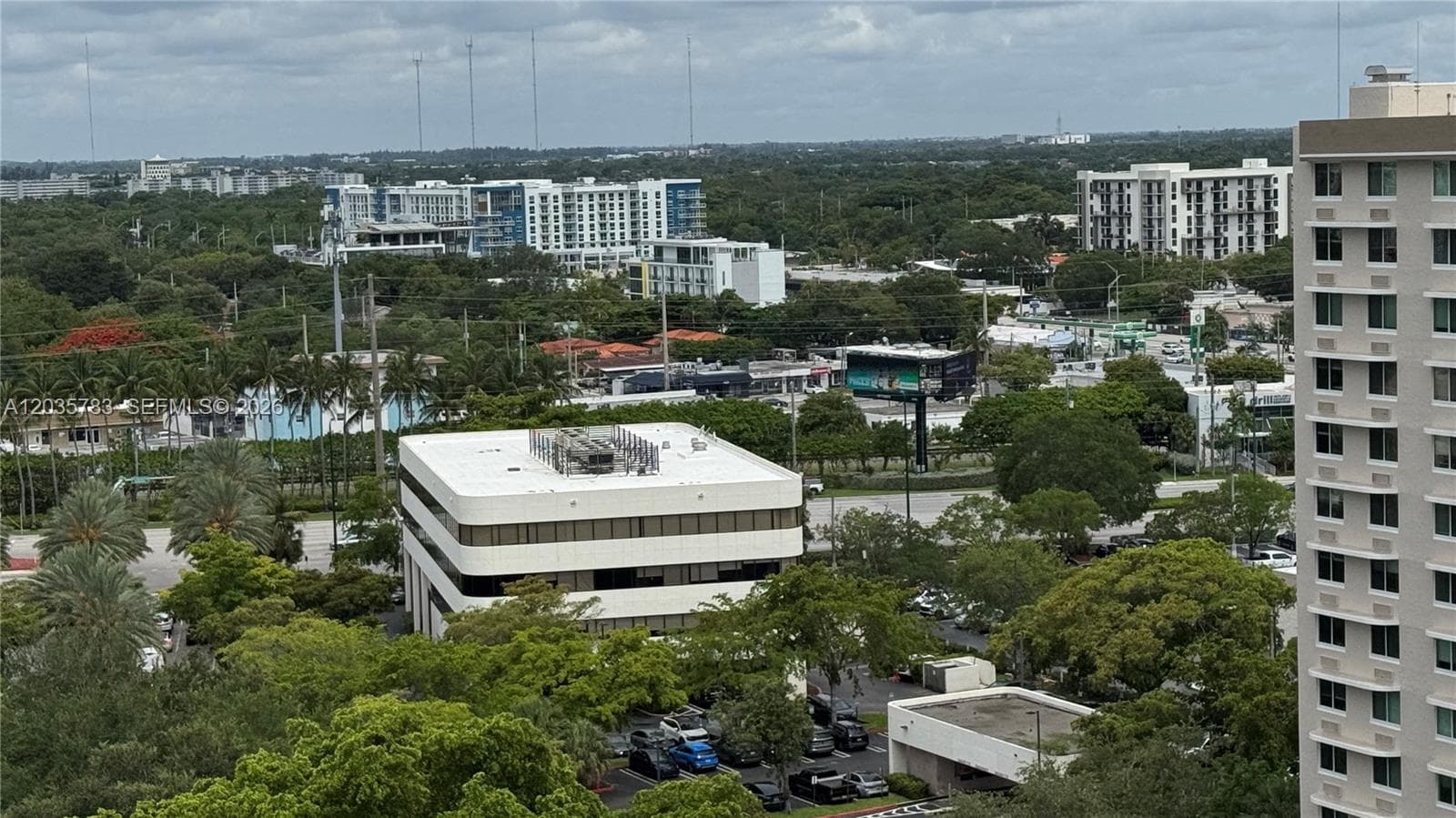 COMMODORE PLAZA · #1607 in Aventura - Photo 48