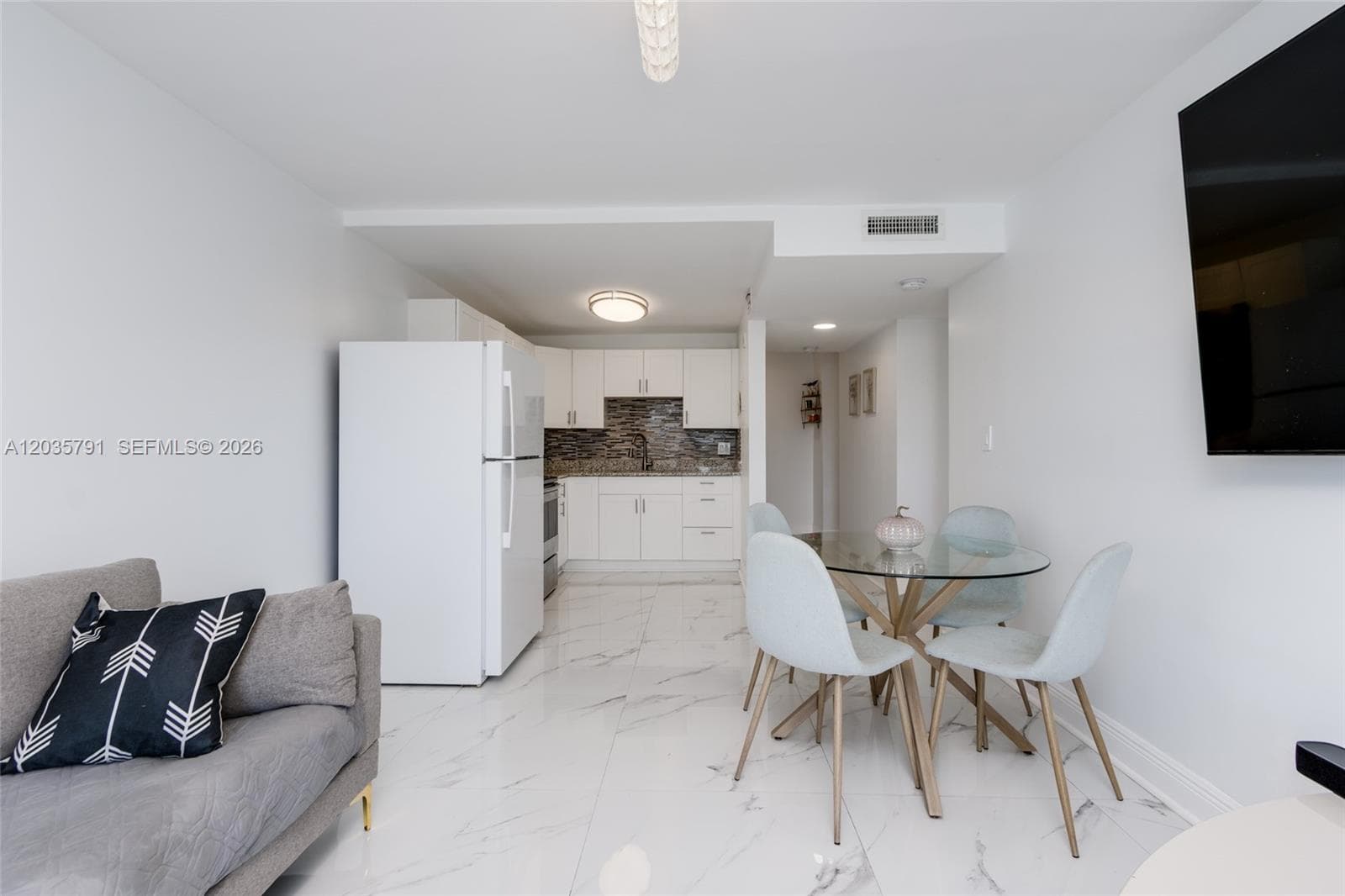Sunshores · #309 in North Miami Beach - Photo 15