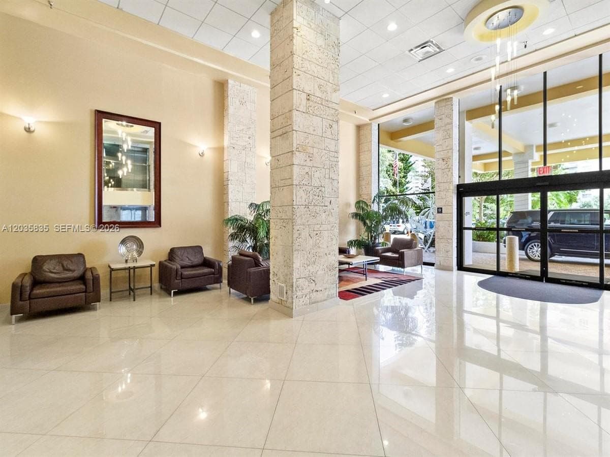 WINSTON TOWERS 700 CONDO · #414 in Sunny Isles Beach - Photo 7