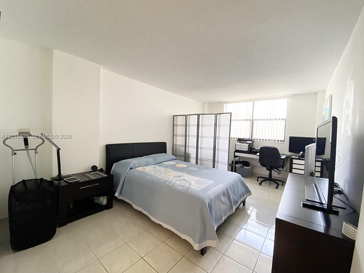WINSTON TOWERS 700 CONDO · #414 in Sunny Isles Beach - Photo 15