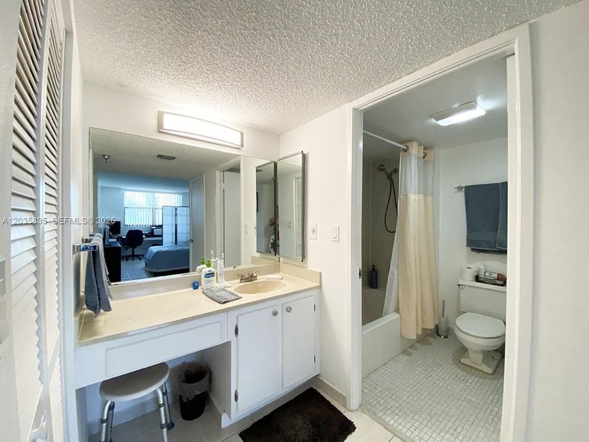 WINSTON TOWERS 700 CONDO · #414 in Sunny Isles Beach - Photo 19