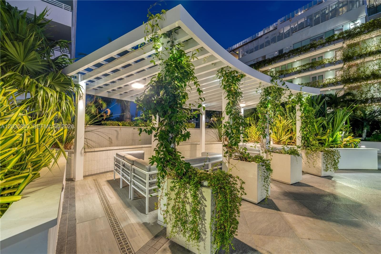 THE WAVERLY · #3009 in Miami Beach - Photo 18
