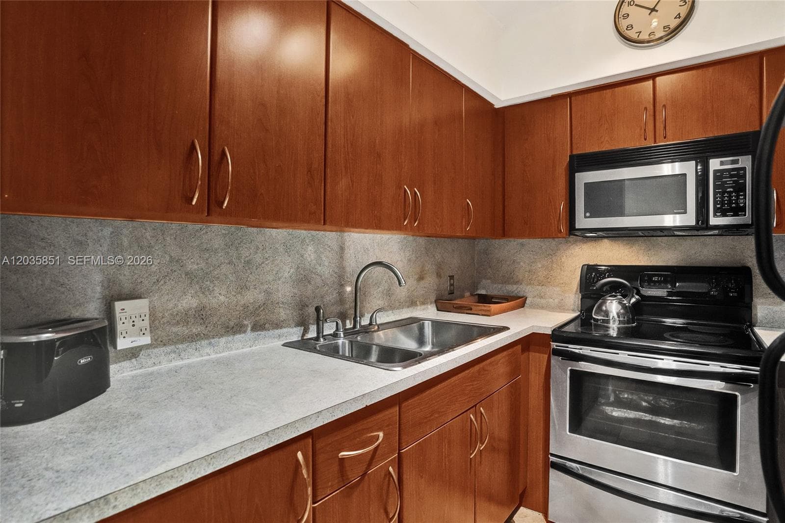Westgate Residence · #1 in Miami Beach - Photo 9