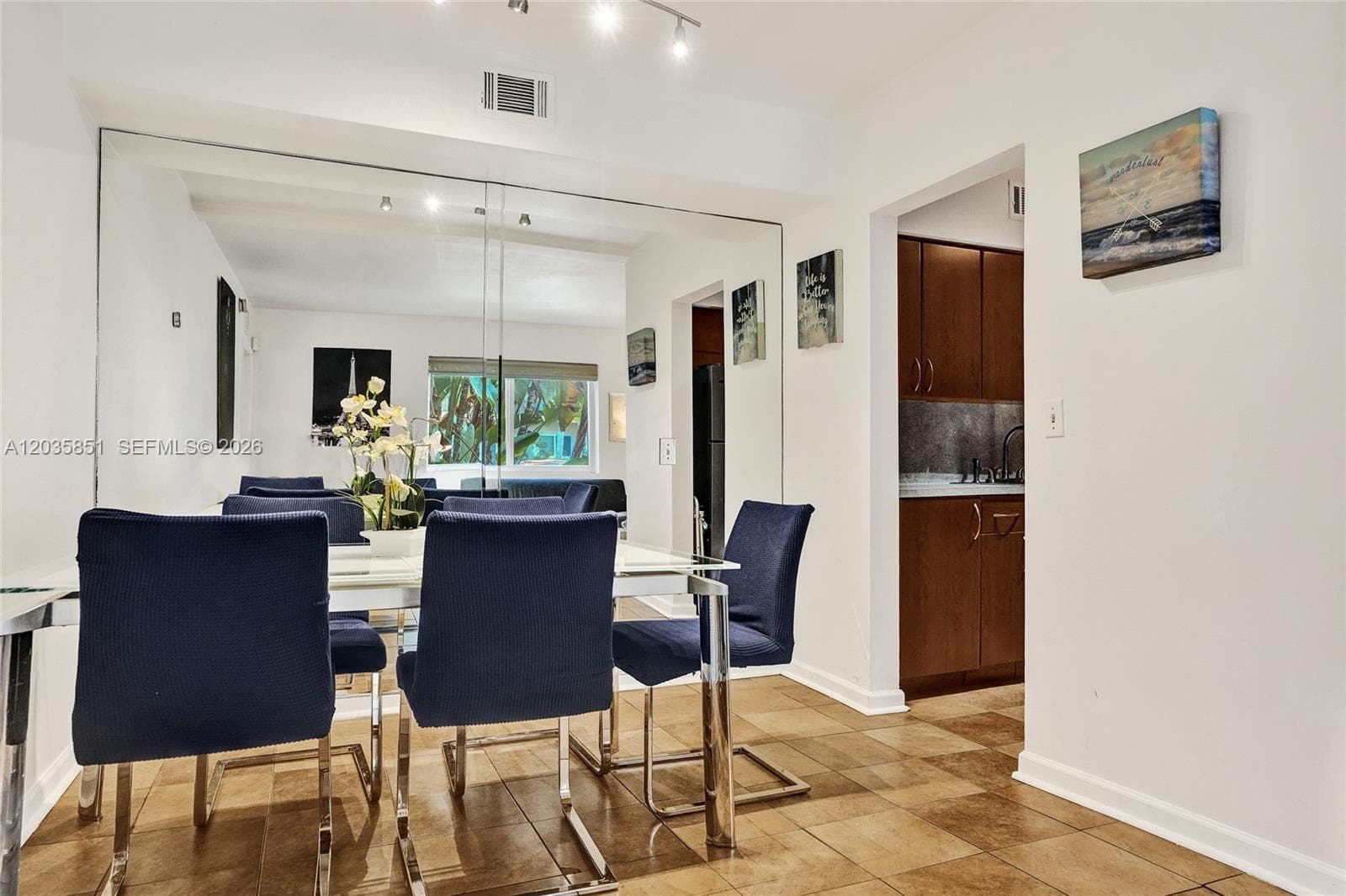 Westgate Residence · #1 in Miami Beach - Photo 4