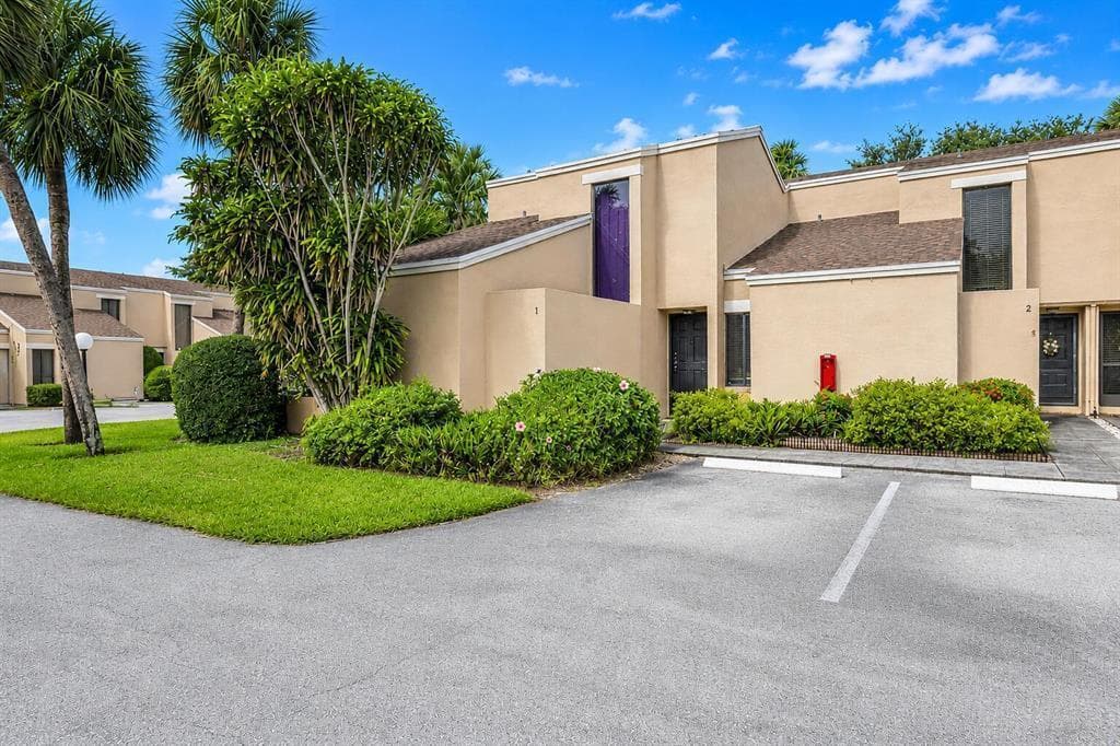1169 Nw 13th Street #1