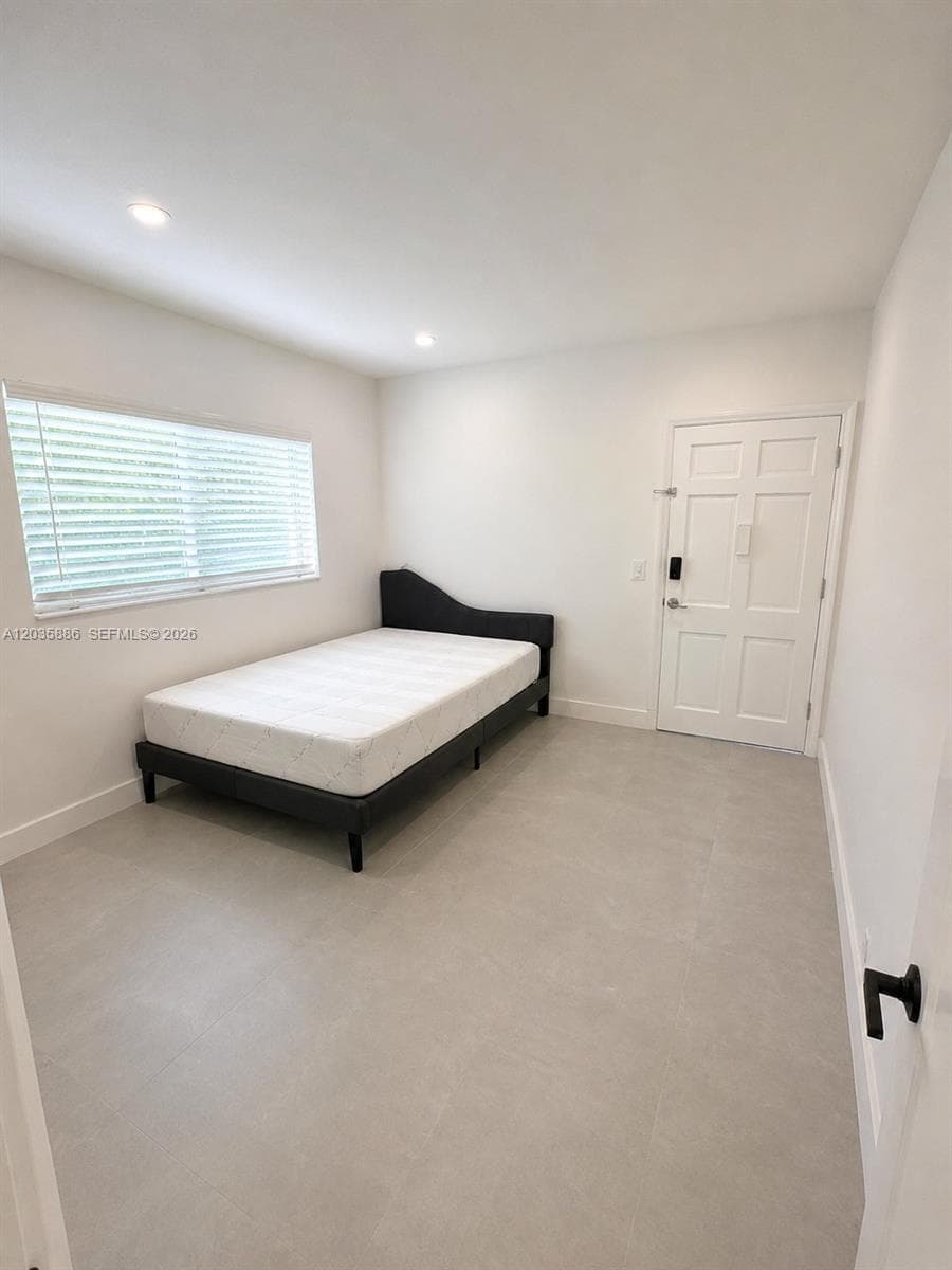 ENVOY NORTH CONDO · #110 in Hallandale Beach - Photo 4