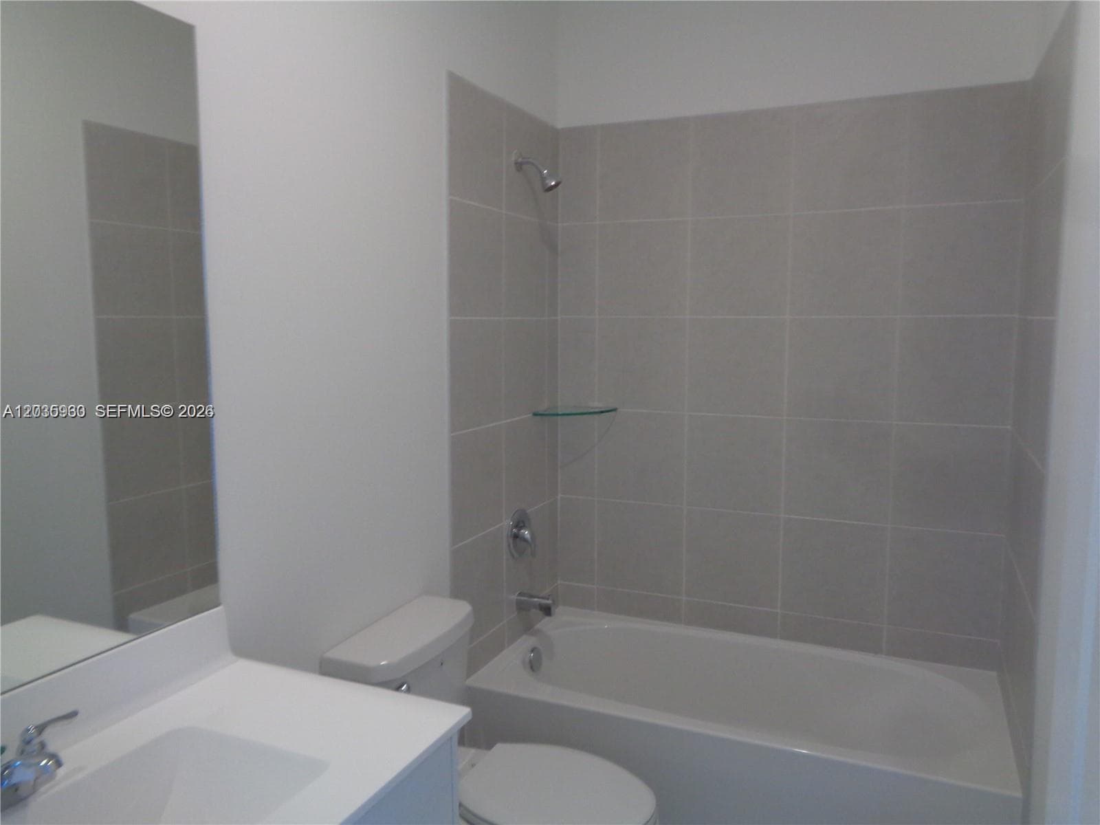 2514 SE 29th St #2514 photo 5