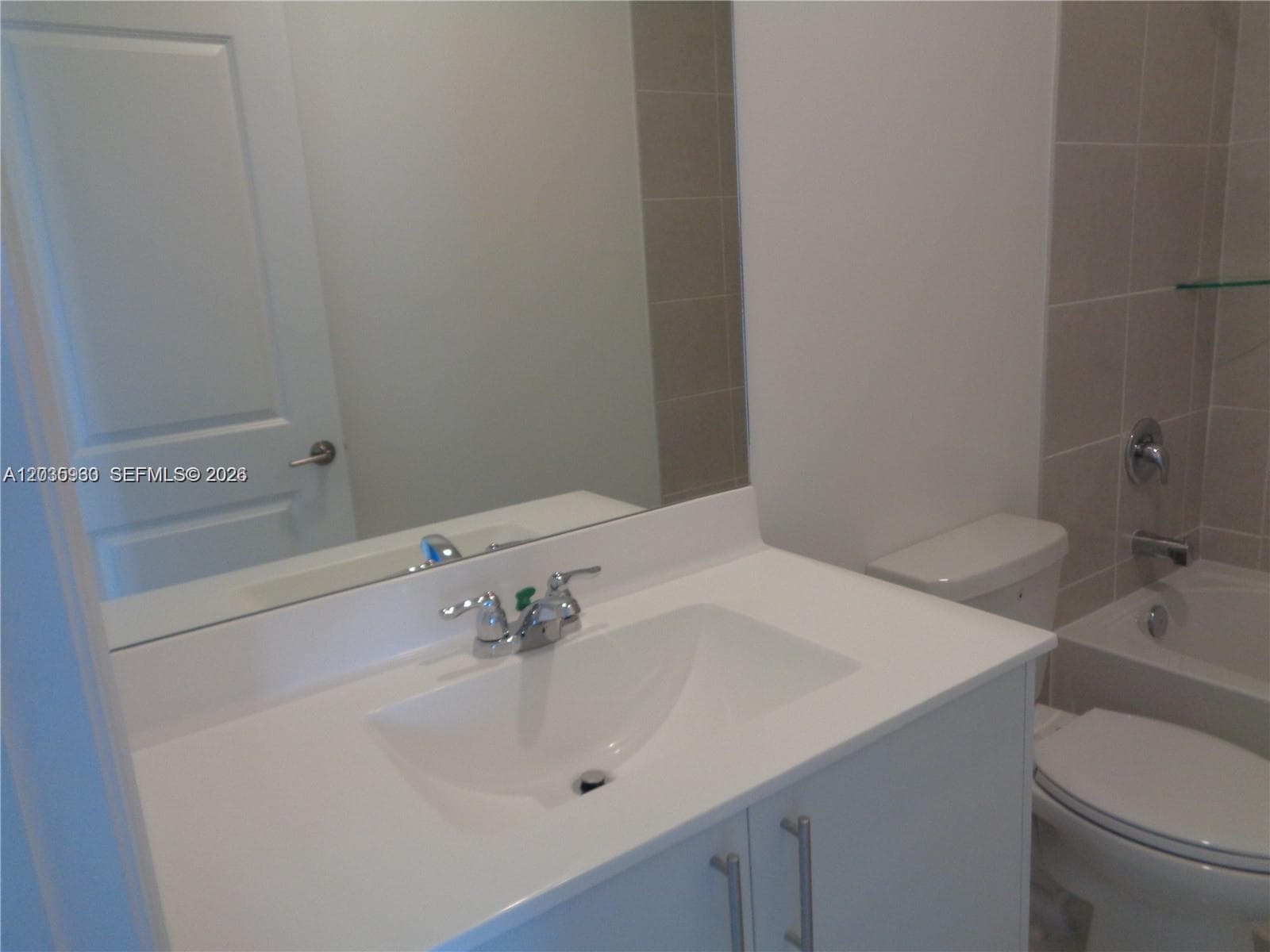 2514 SE 29th St #2514 photo 4