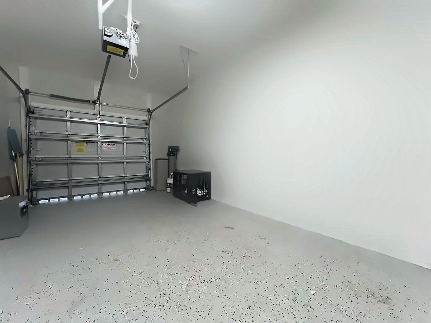 Air-conditioned Garage