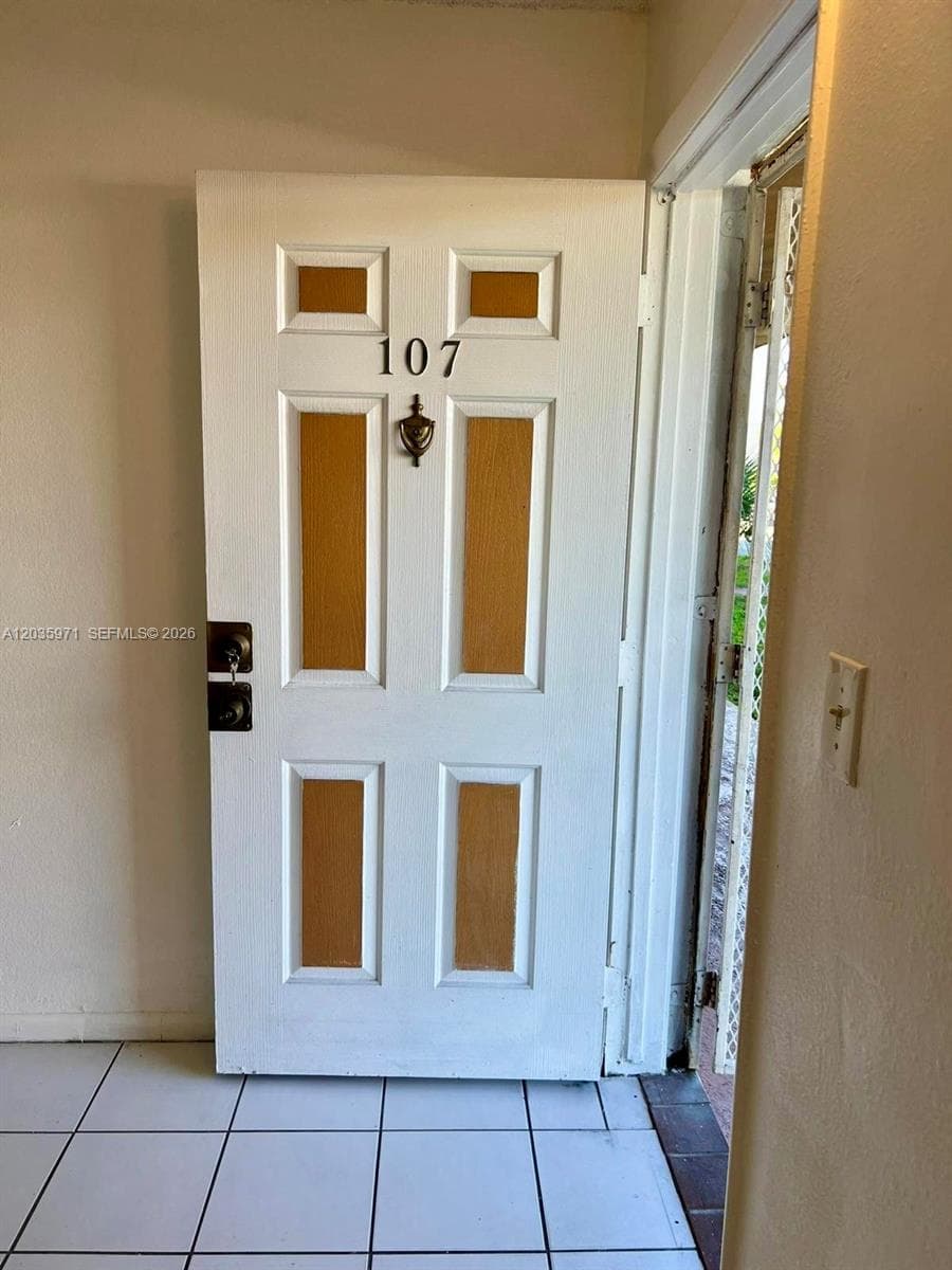 NEW WORLD CONDO APTS III · #C-107 in Miami Gardens - Photo 6