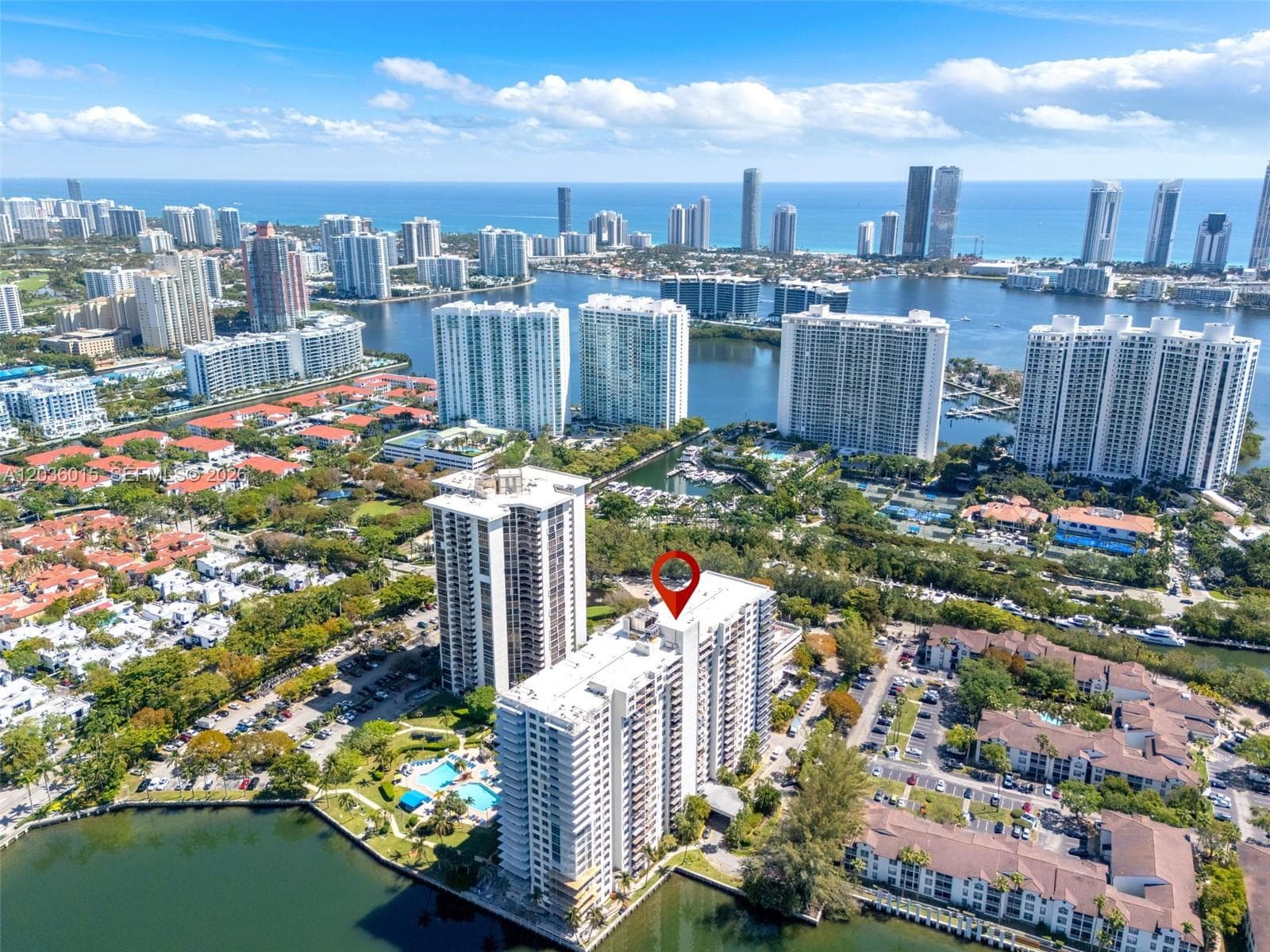 THE CLIPPER AT BISC COVE · #PH205 in Aventura - Photo 26