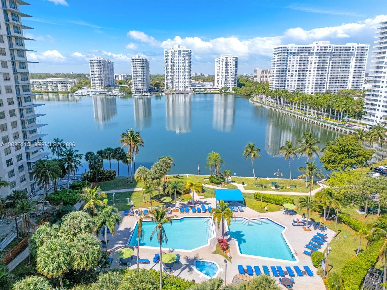 THE CLIPPER AT BISC COVE · #PH205 in Aventura - Photo 34