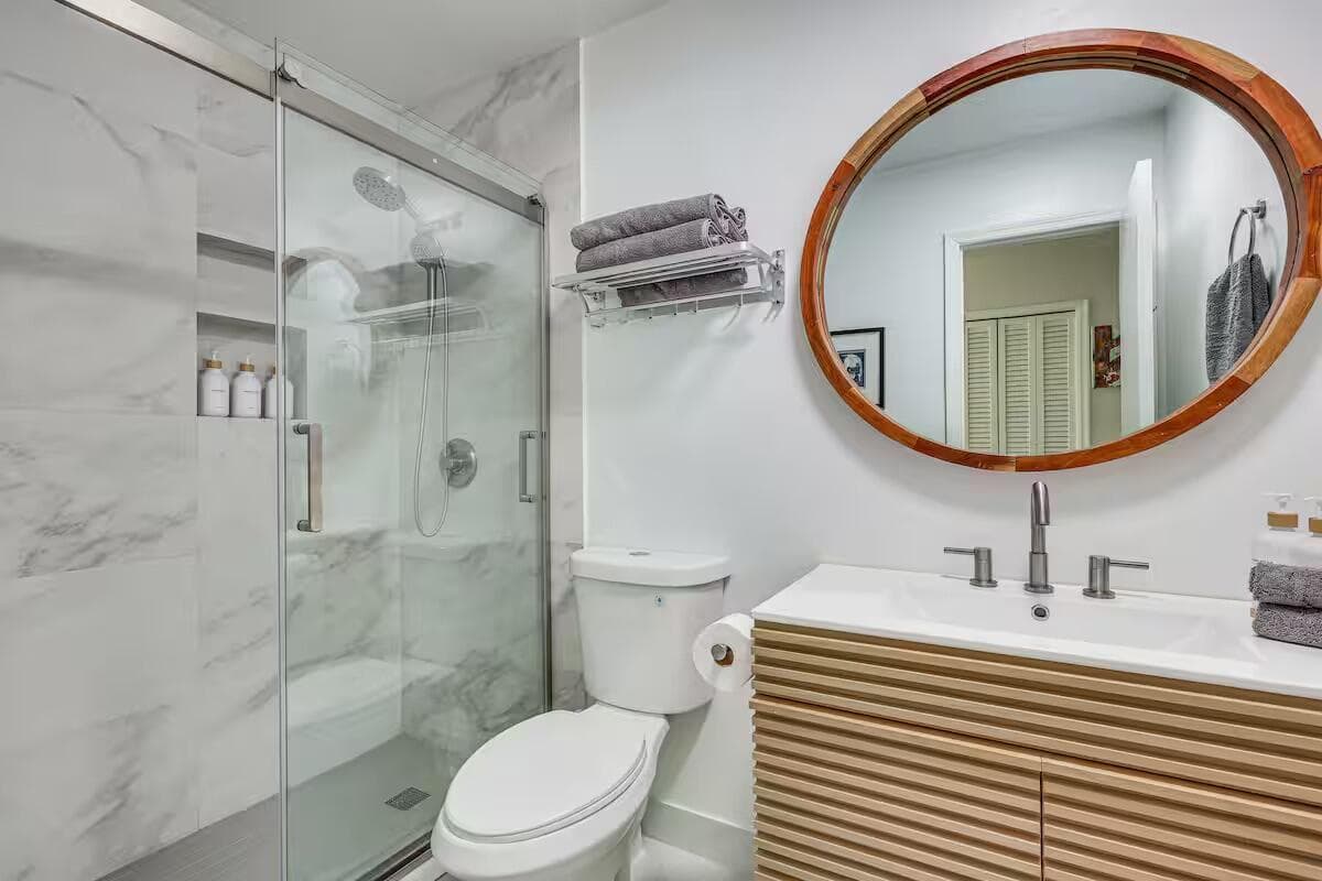 2c0dc83c-55e5-40f6-a23e-90a8cb572c4f