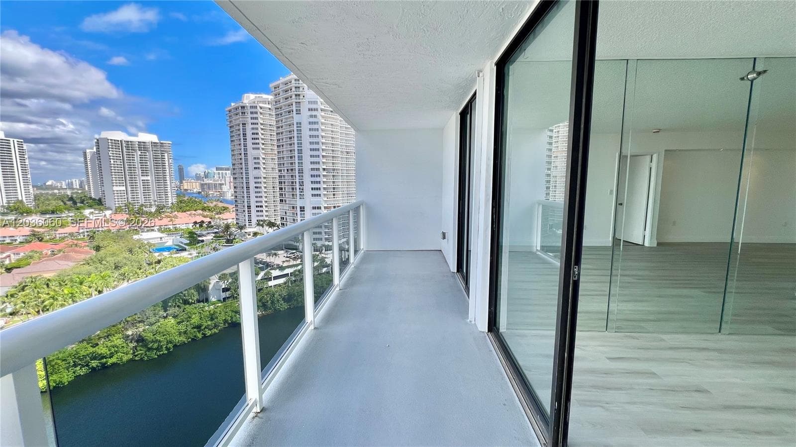 Waterview · #1639 in Aventura - Photo 16