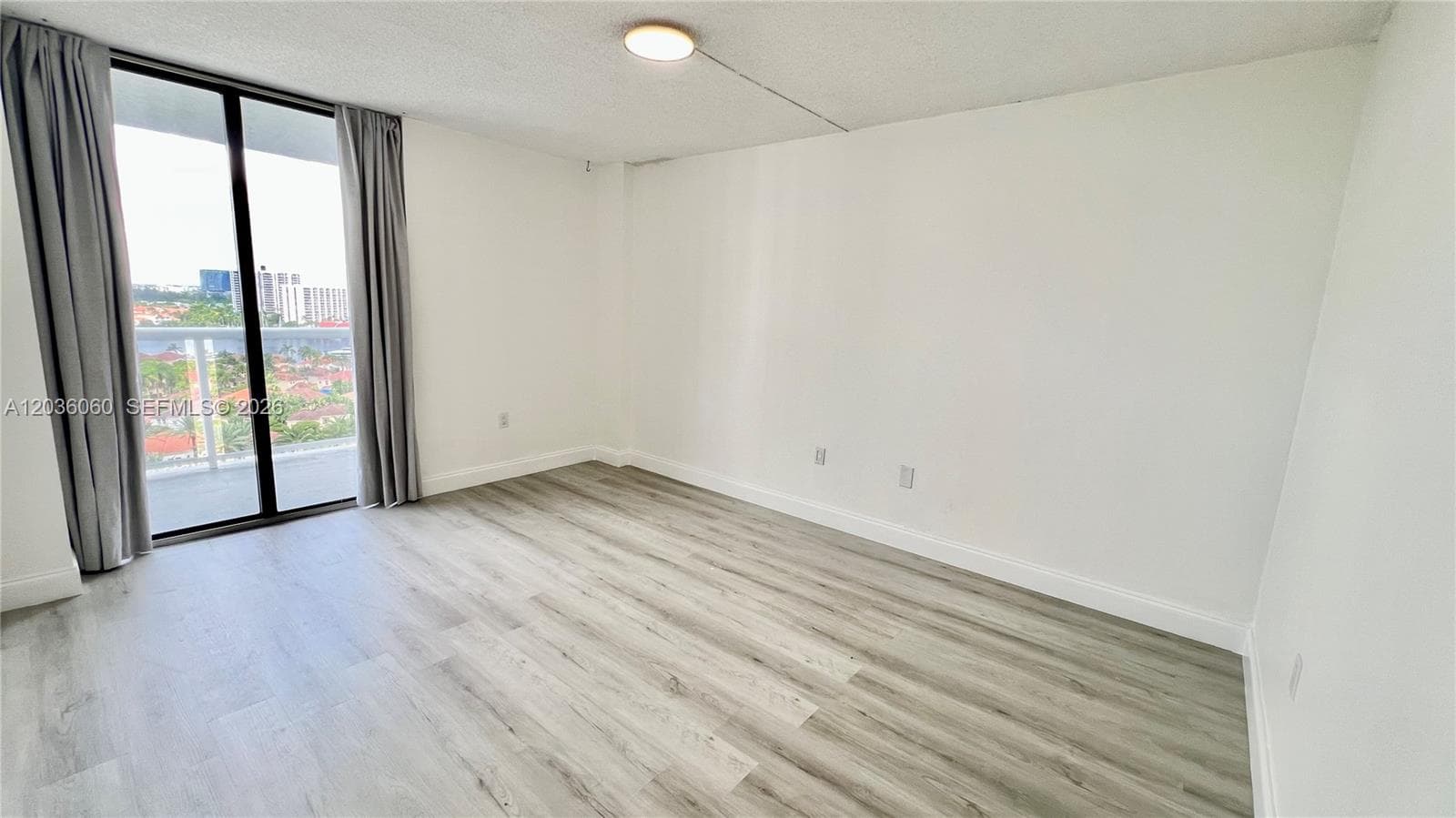 Waterview · #1639 in Aventura - Photo 12