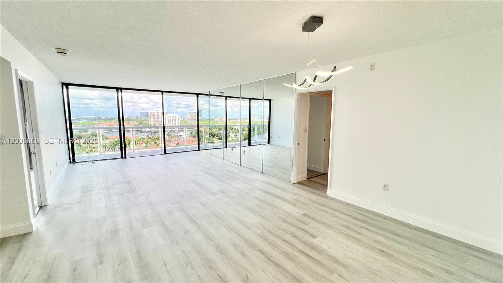 Waterview · #1639 in Aventura - Photo 5