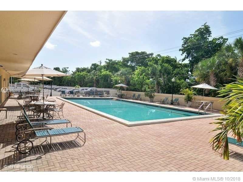 Bayview Palms Condo · #317 in North Miami - Photo 2