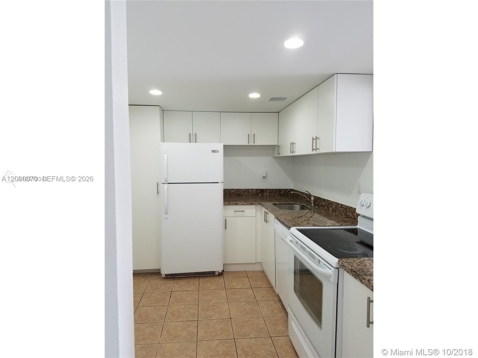 Bayview Palms Condo · #317 in North Miami - Photo 5