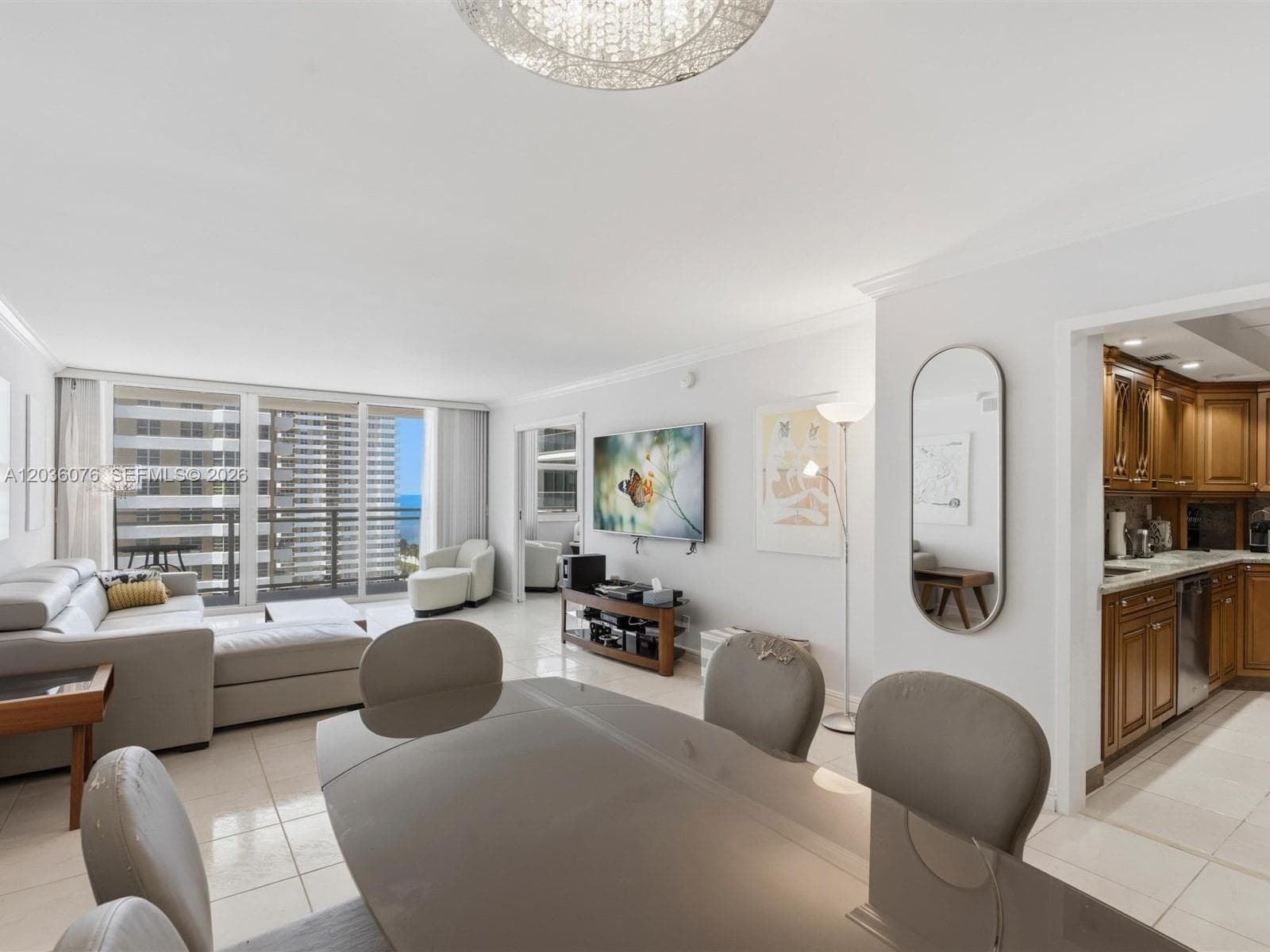 PARKER PLAZA · #1123 in Hallandale Beach - Photo 3