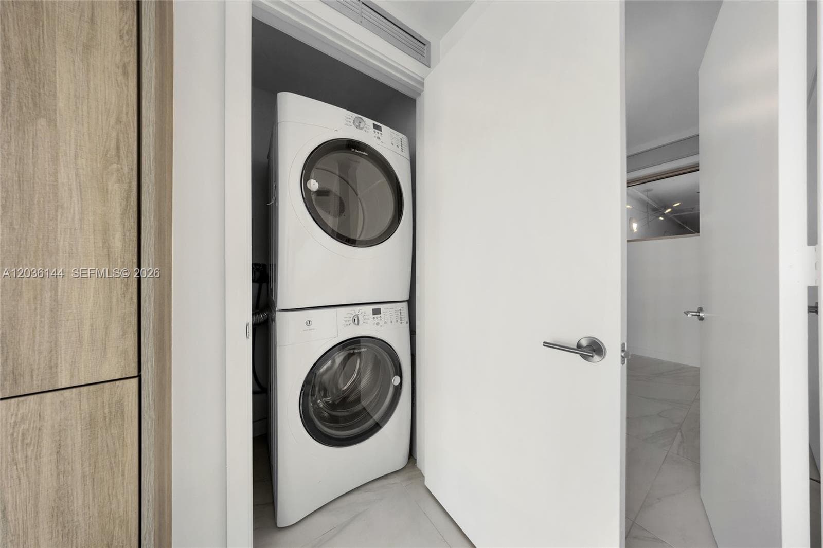 Biscayne Beach · #1806 in Miami - Photo 9