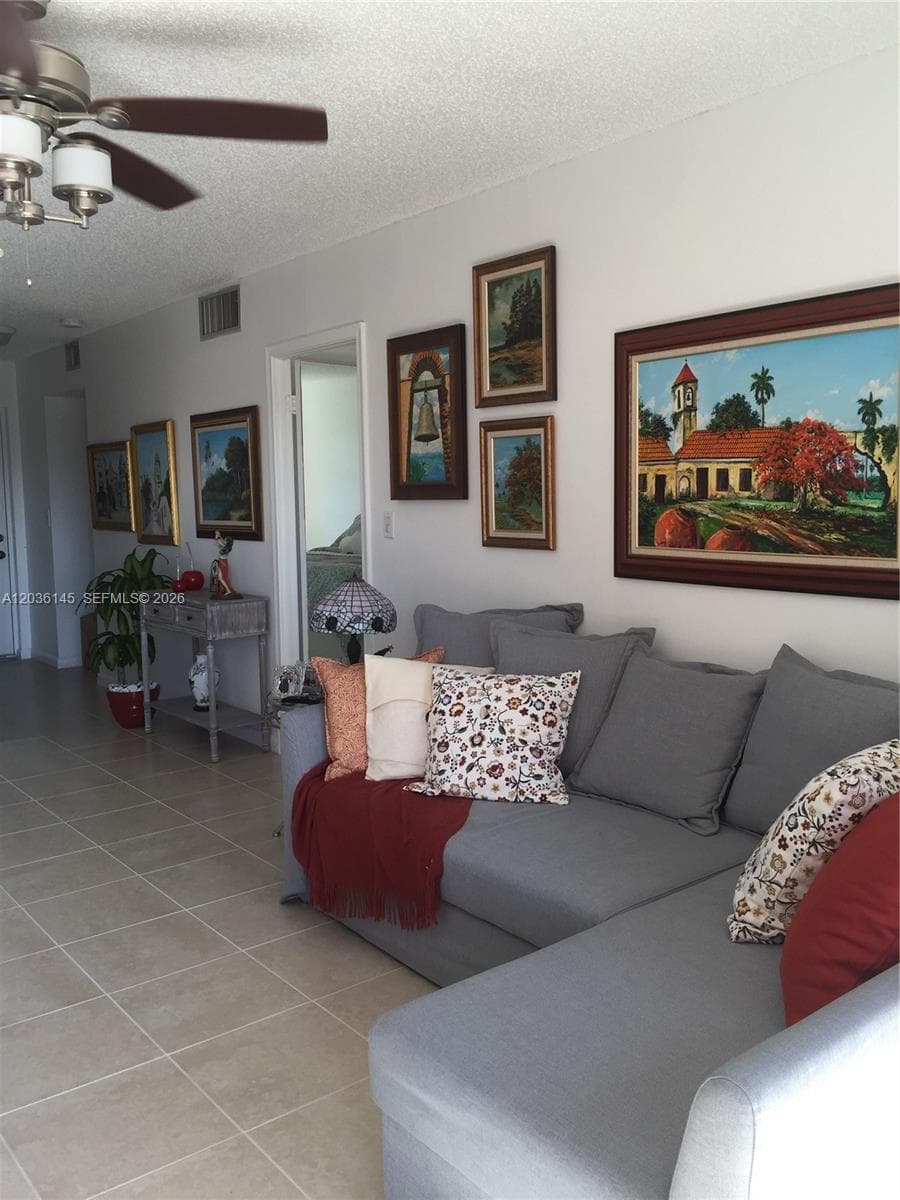 VILLAGE OF KINGS CREEK CO · #E-415 in Miami - Photo 6